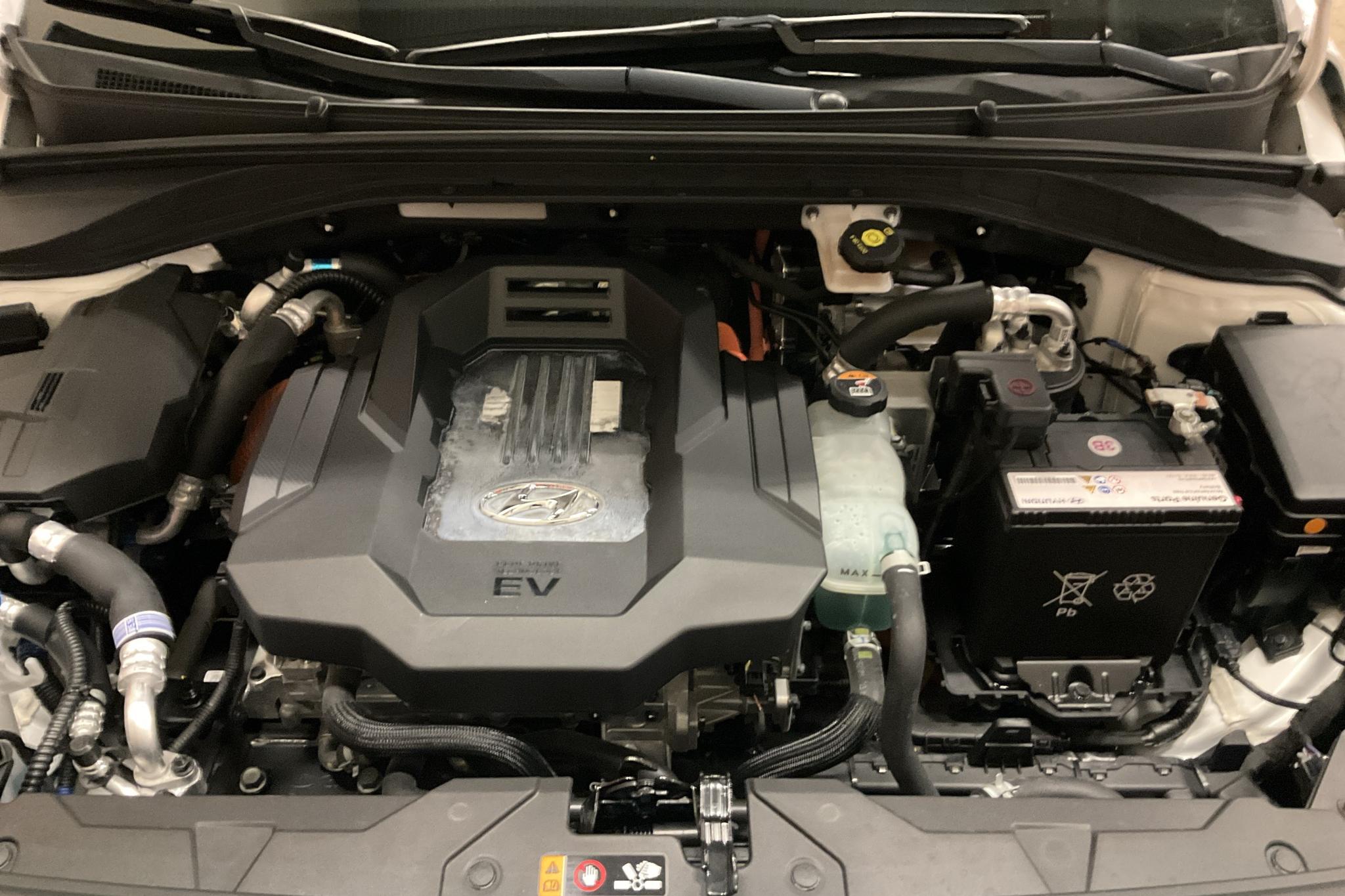Hyundai IONIQ Electric (120hk) - 1 601 mil - Automat - vit - 2019