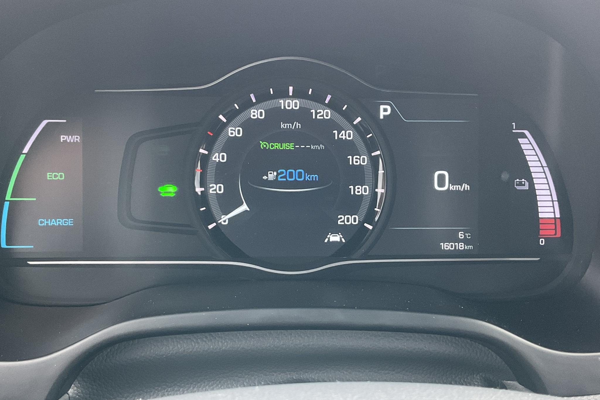 Hyundai IONIQ Electric (120hk) - 1 601 mil - Automat - vit - 2019