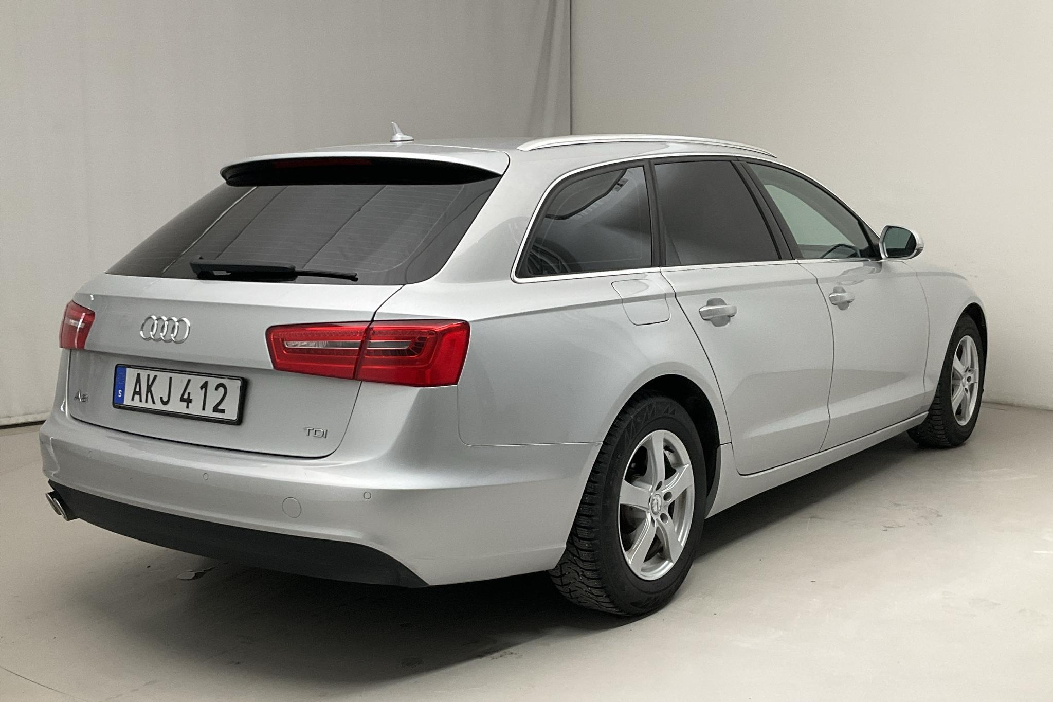 Audi A6 2.0 TDI Avant (177hk) - 103 610 km - Automatyczna - srebro - 2014