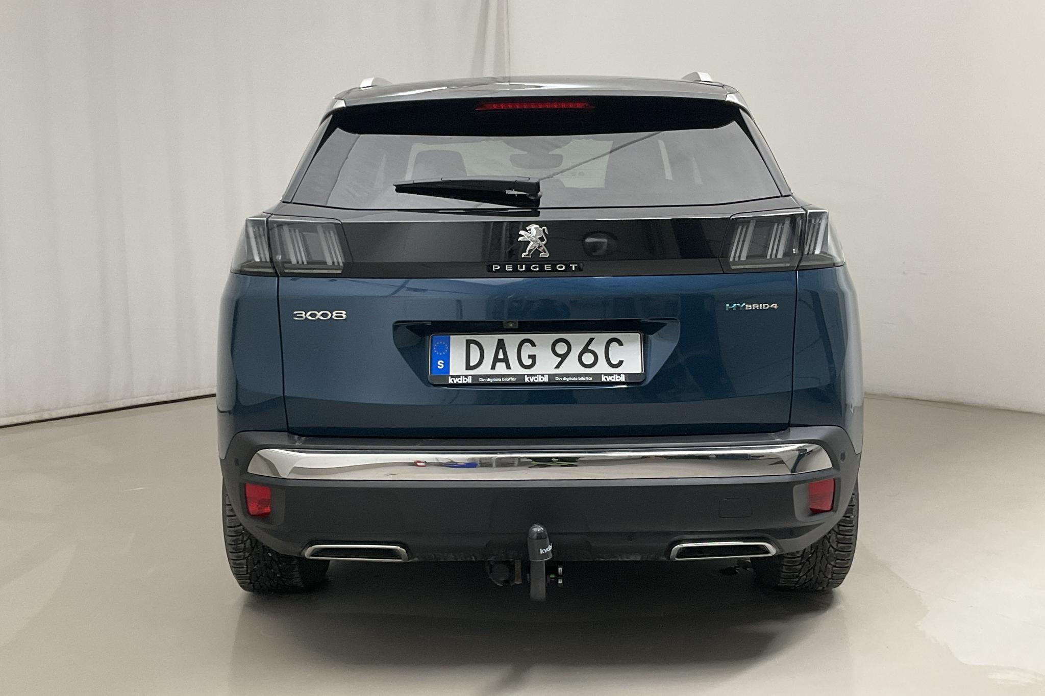 Peugeot 3008 1.6 Plug-in Hybrid 4 (300hk) - 45 930 km - Automatyczna - niebieski - 2020