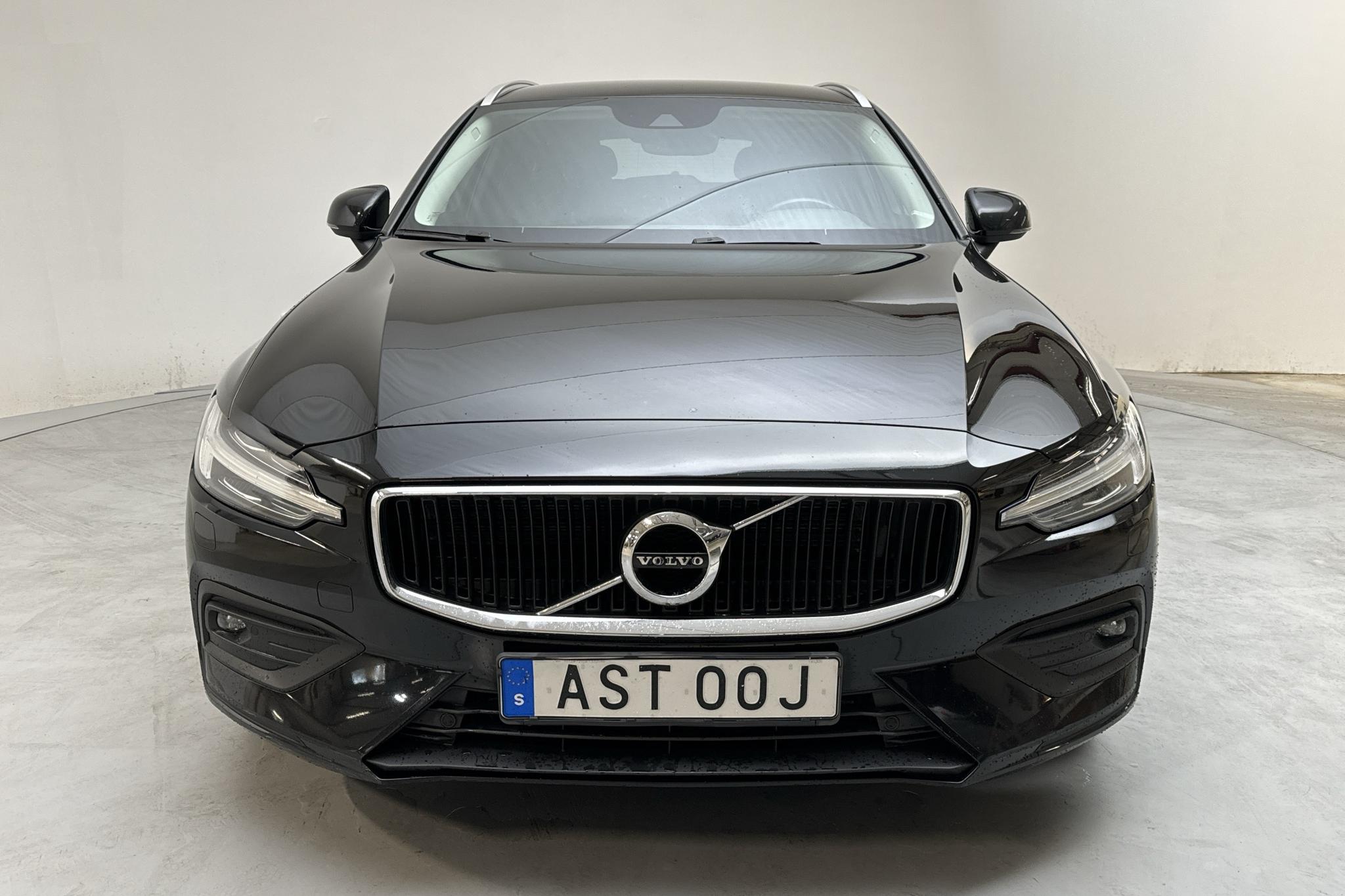 Volvo V60 D3 (150hk) - 94 540 km - Automatic - black - 2019