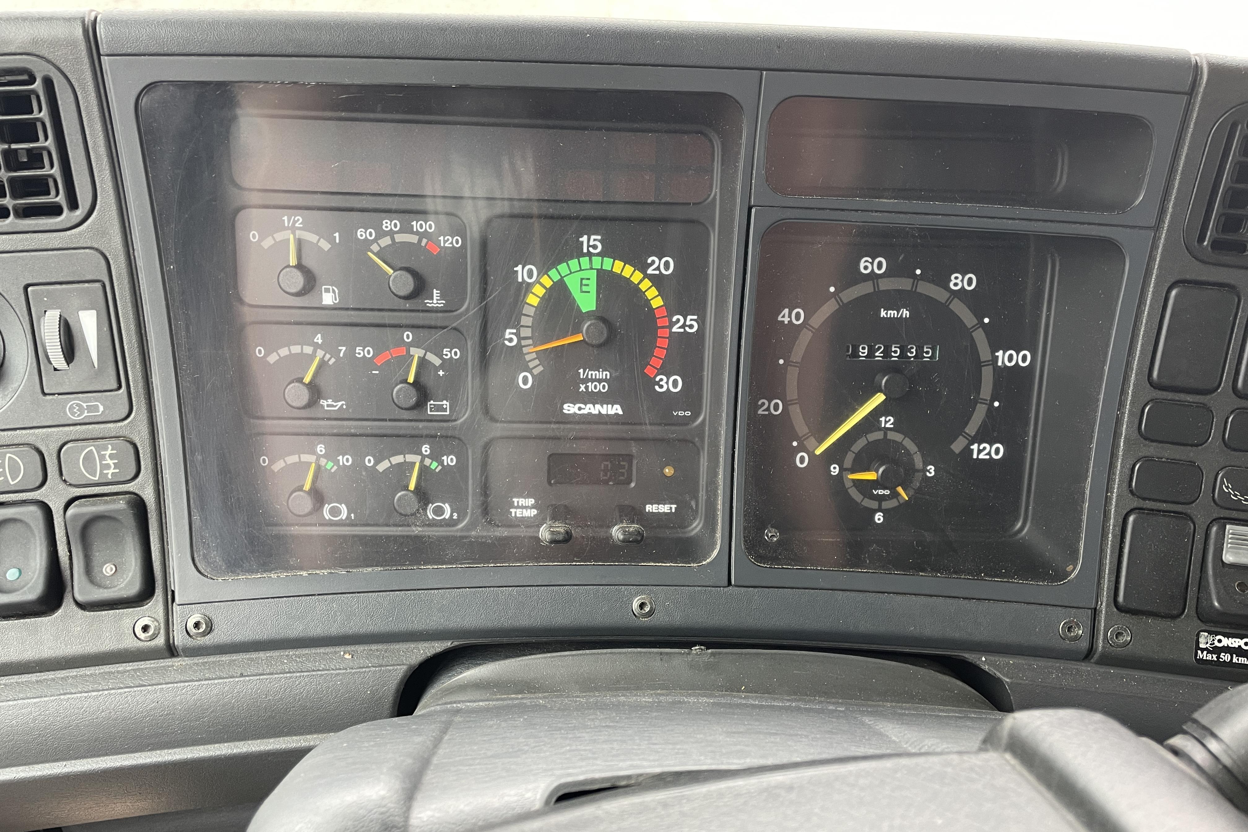 Scania P124 - 92 535 km - Automatyczna - 2000