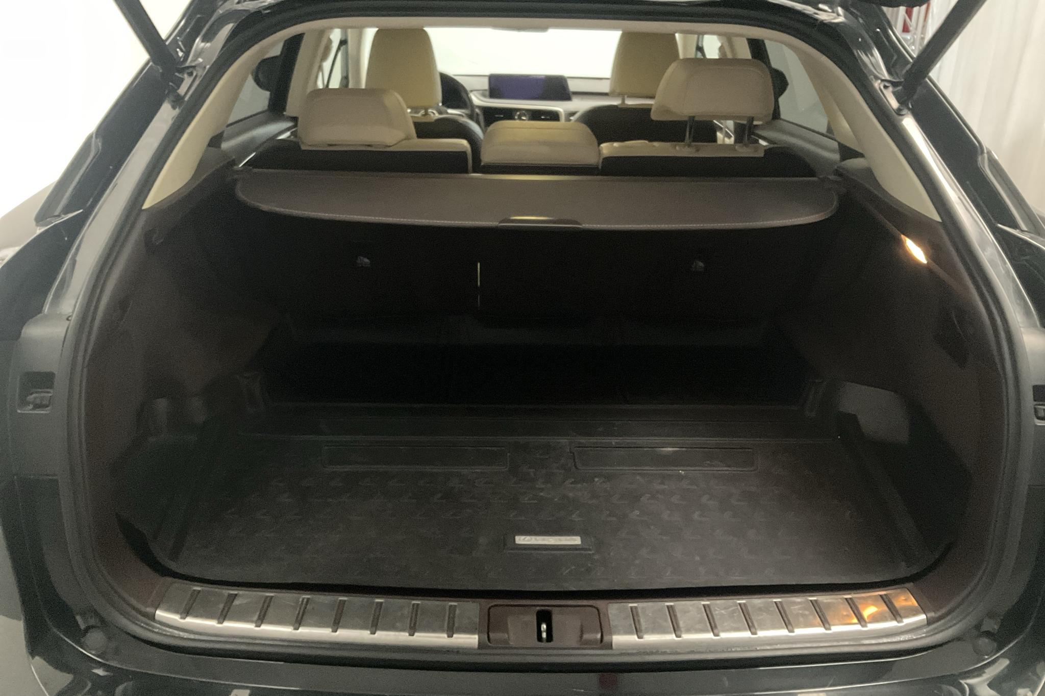 Lexus RX 450h AWD (313hk) - 182 980 km - Automaatne - must - 2017