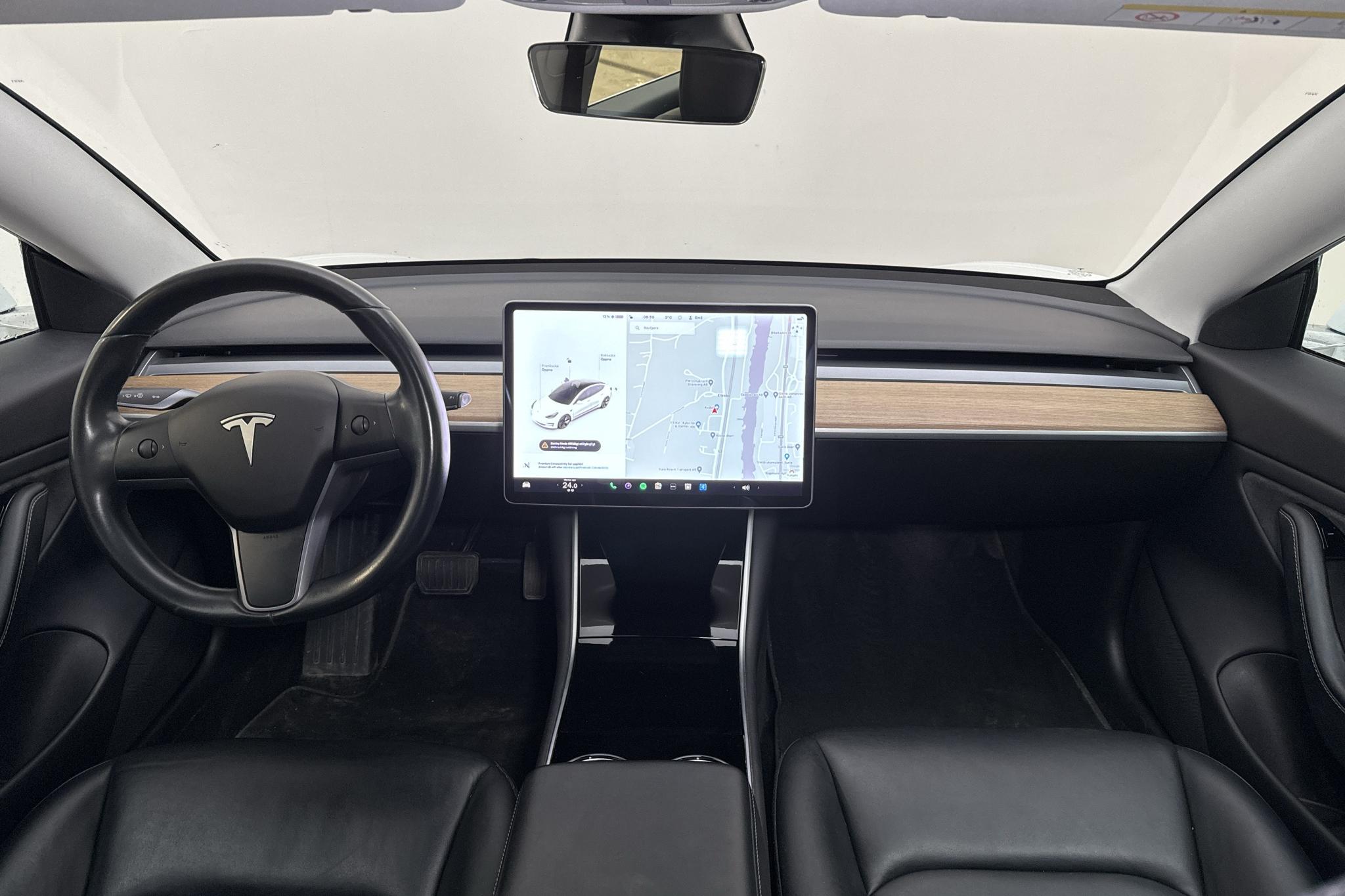 Tesla Model 3 Long Range Dual Motor AWD - 166 350 km - Automaattinen - valkoinen - 2019