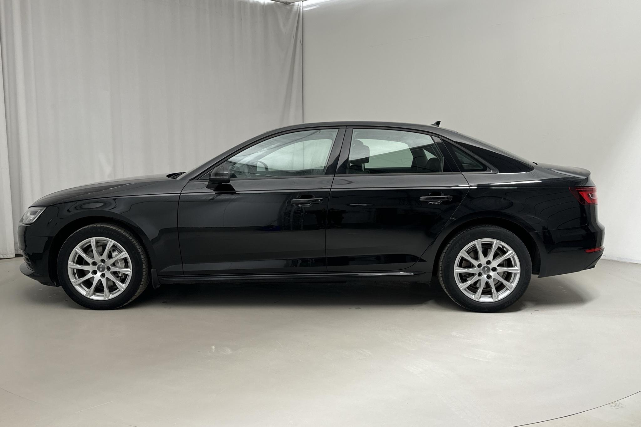 Audi A4 2.0 TDI quattro (190hk) - 89 180 km - Automatic - black - 2018
