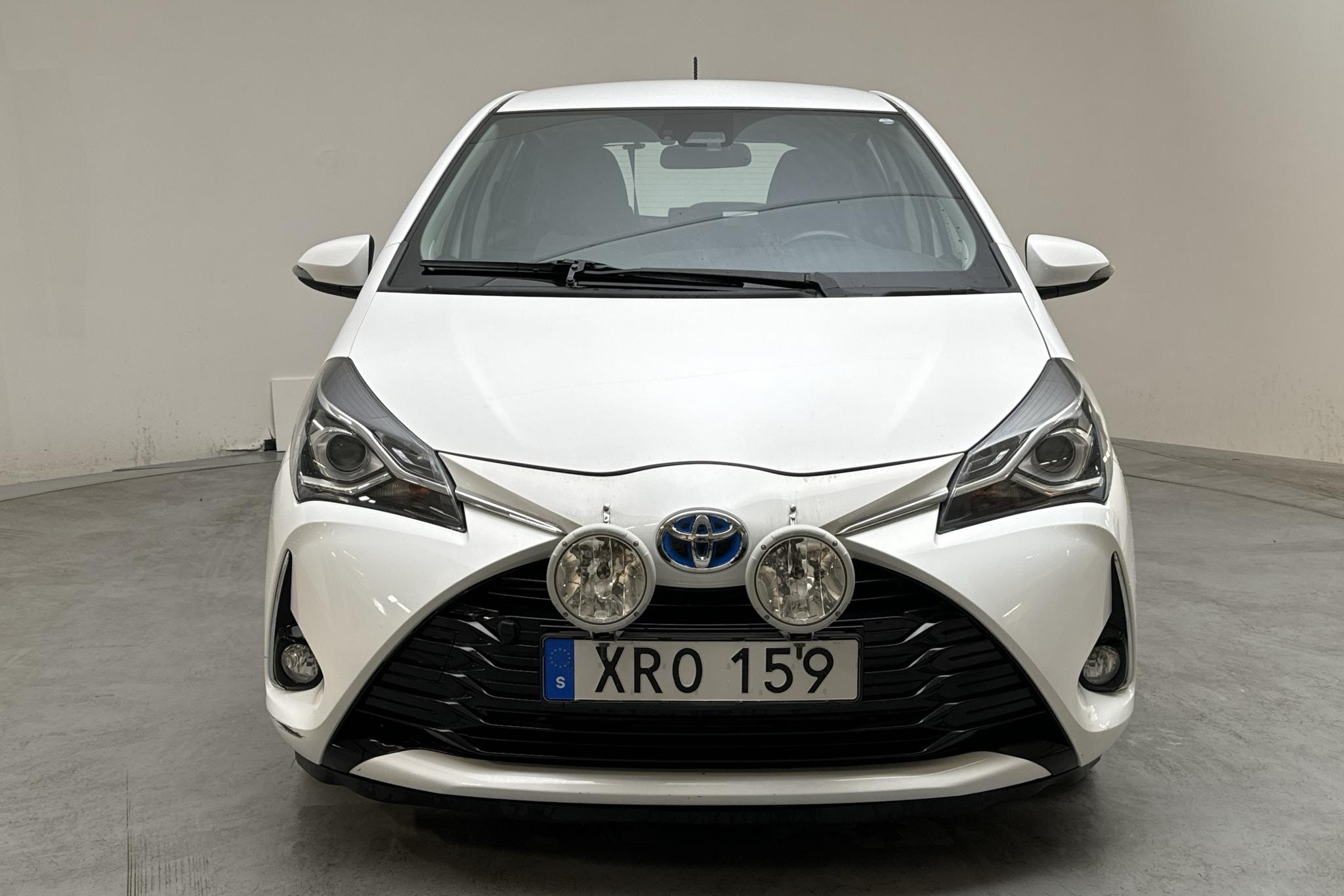 Toyota Yaris 1.5 Hybrid 5dr (101hk) - 17 965 mil - Automat - vit - 2018