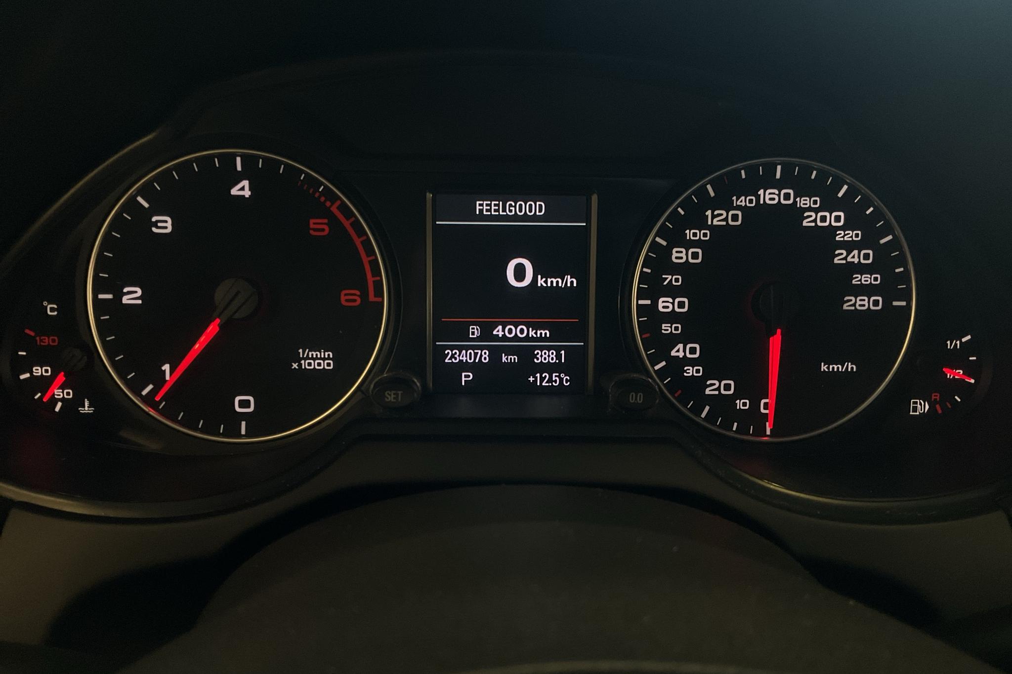 Audi Q5 2.0 TDI quattro (170hk) - 234 070 km - Automaatne - valge - 2011