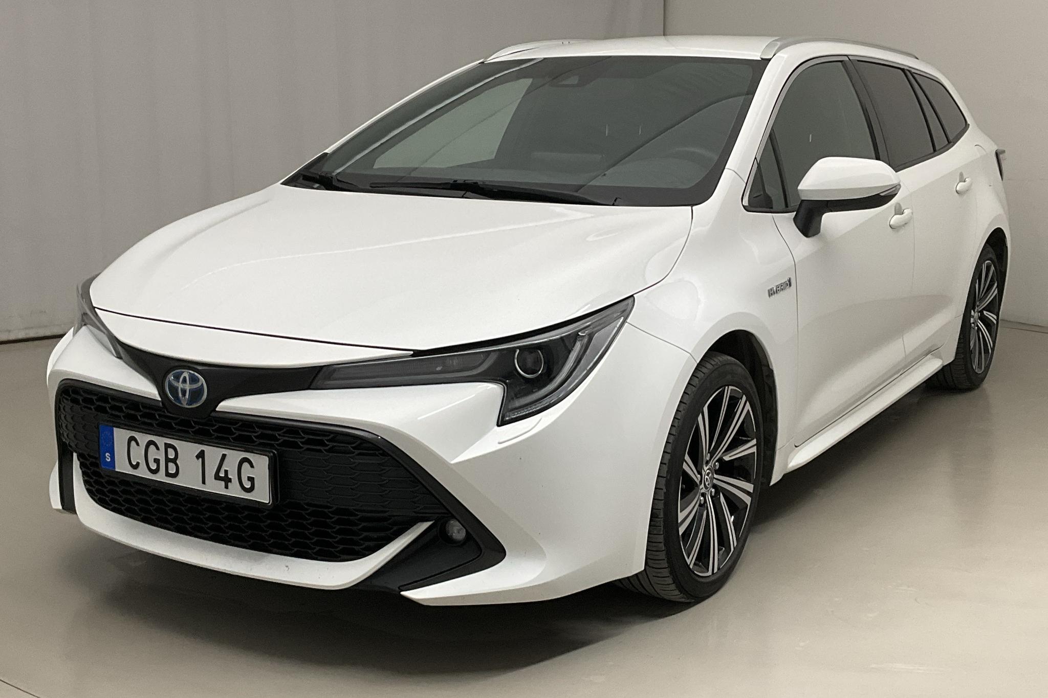 Toyota Corolla 1.8 Hybrid Touring Sports (122hk) - 51 830 km - Automatic - white - 2022