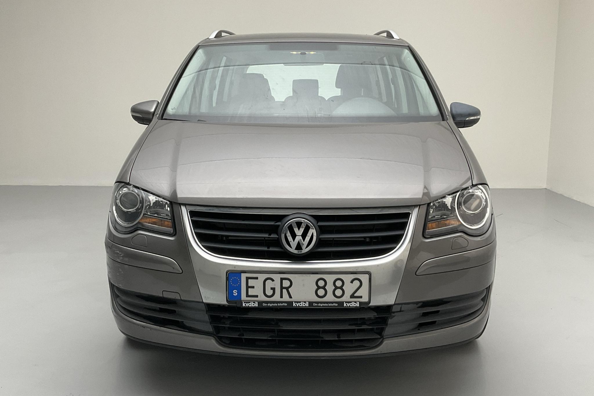 VW Touran 1.4 TSI EcoFuel (150hk) - 117 390 km - Manual - Dark Grey - 2010