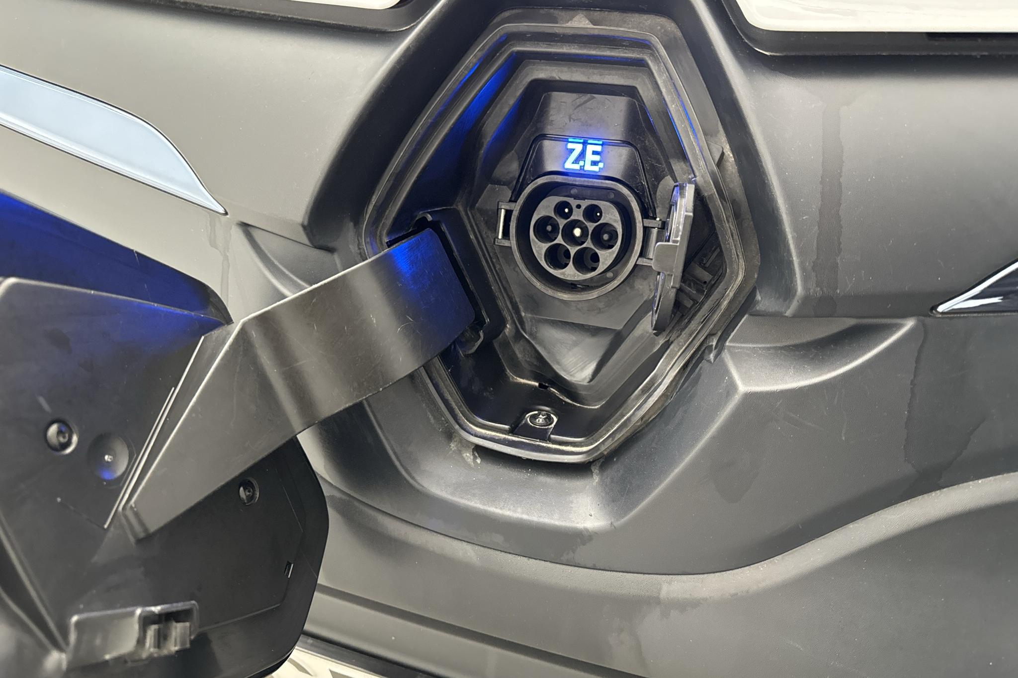 Renault Kangoo II Z.E. 22 kWh Skåp (60hk) - 2 297 mil - Automat - vit - 2015