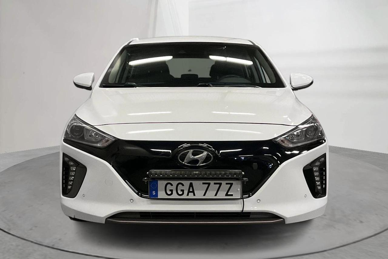 Hyundai IONIQ Electric (120hk) - 37 710 km - Automatic - white - 2019