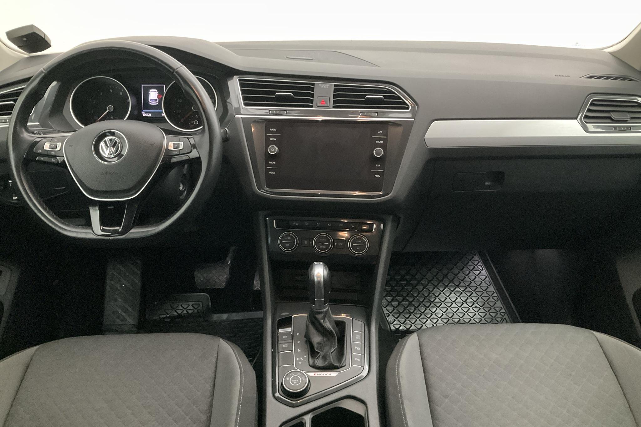 VW Tiguan 2.0 TSI 4MOTION (190hk) - 10 673 mil - Automat - svart - 2019