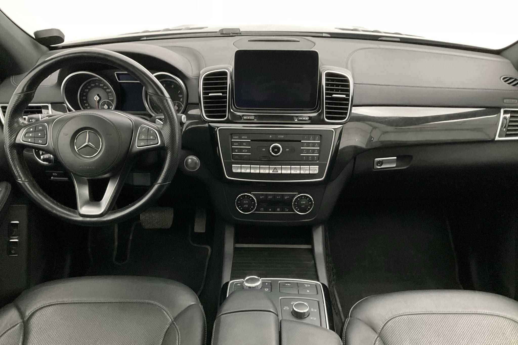 Mercedes GLS 400 4MATIC X166 (333hk) - 133 390 km - Automatic - black - 2016