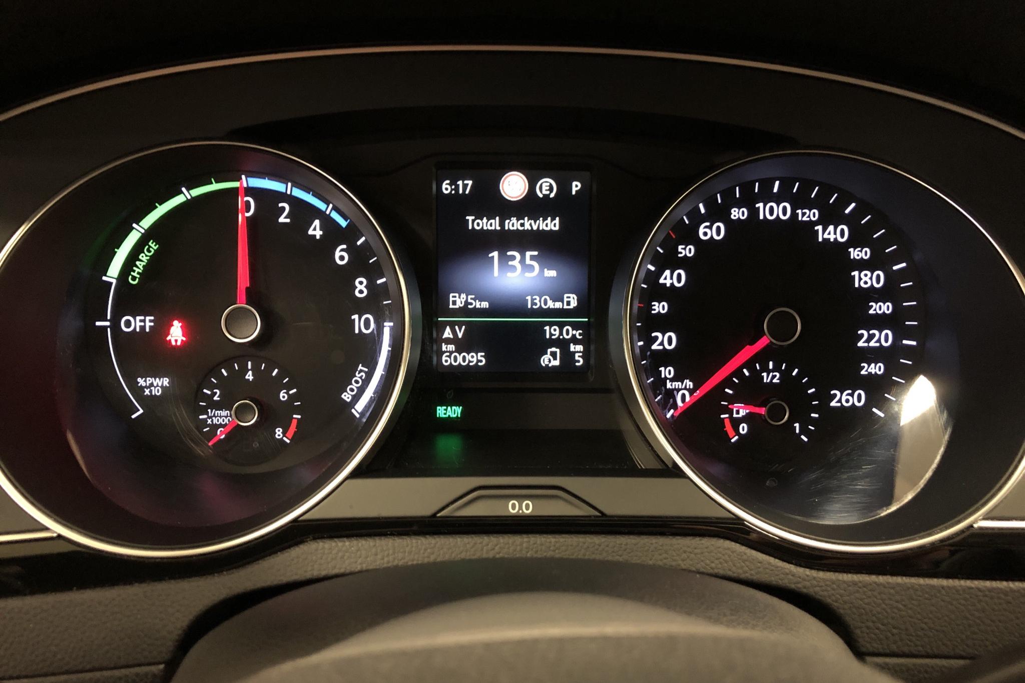 VW Passat 1.4 GTE Sportscombi (218hk) - 60 090 km - Automatyczna - biały - 2020