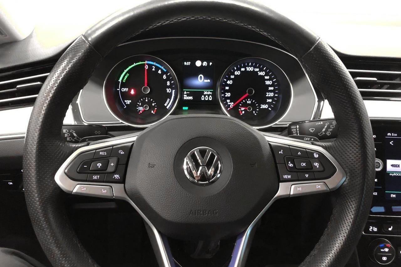 VW Passat 1.4 GTE Sportscombi (218hk) - 60 090 km - Automatic - white - 2020