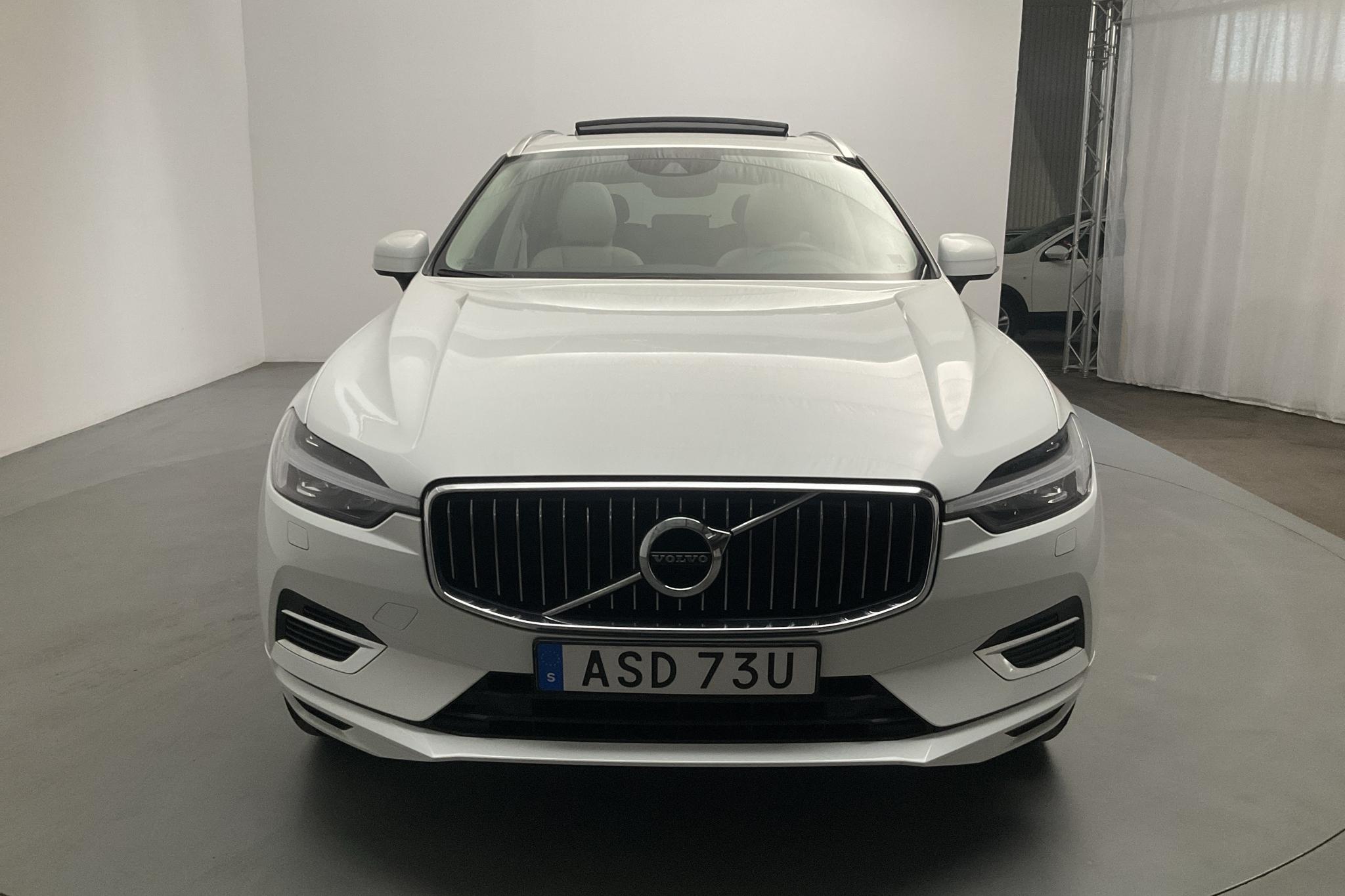 Volvo XC60 T6 AWD Recharge (340hk) - 76 230 km - Automatic - white - 2021