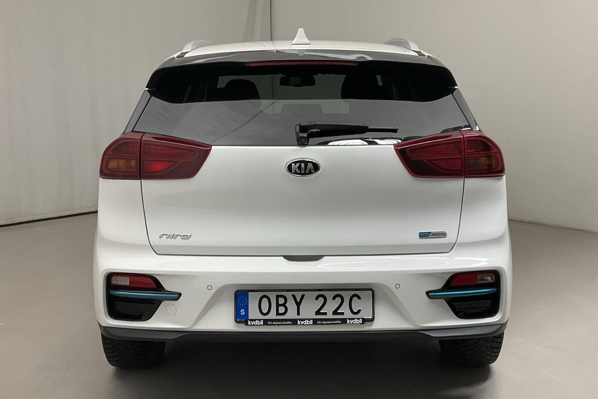 KIA Niro EV 64 kWh (204hk) - 104 280 km - Automatic - white - 2020