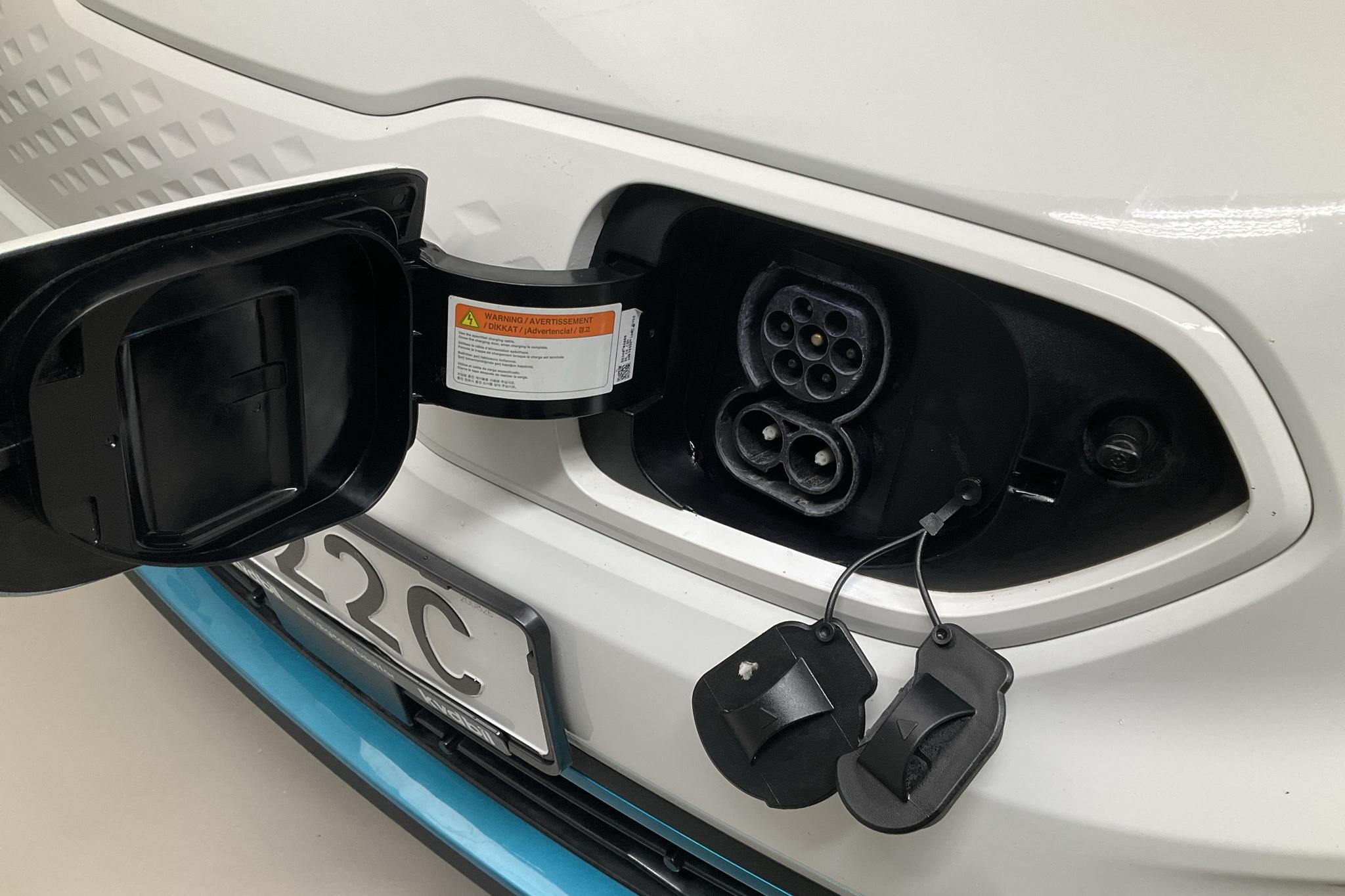 KIA Niro EV 64 kWh (204hk) - 10 428 mil - Automat - vit - 2020