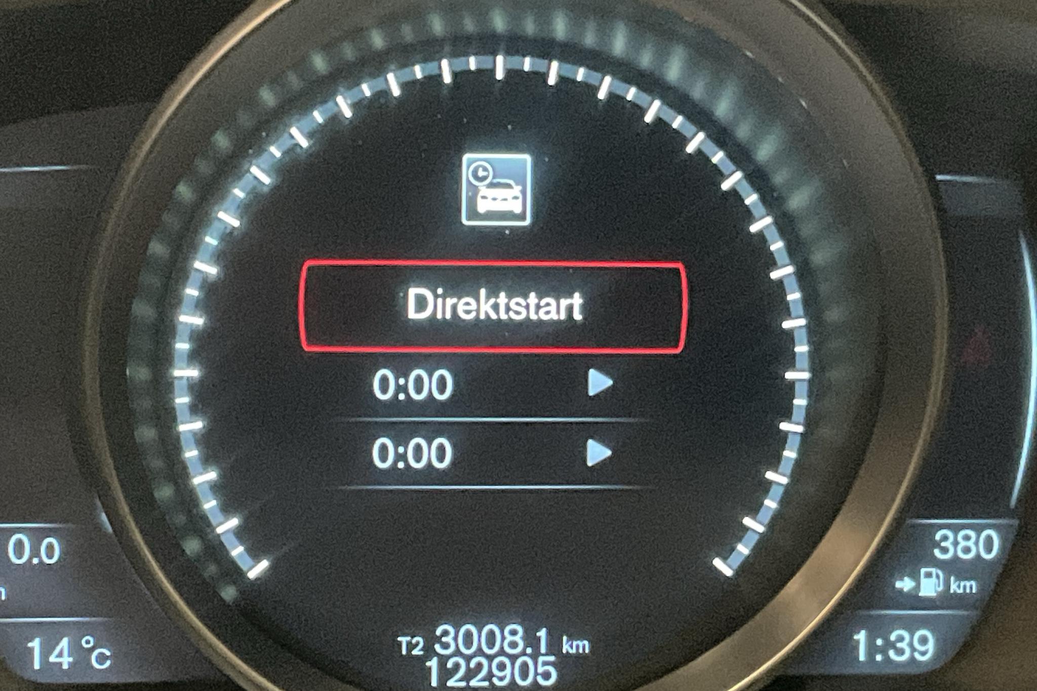 Volvo V40 D4 (177hk) - 12 291 mil - Automat - svart - 2014