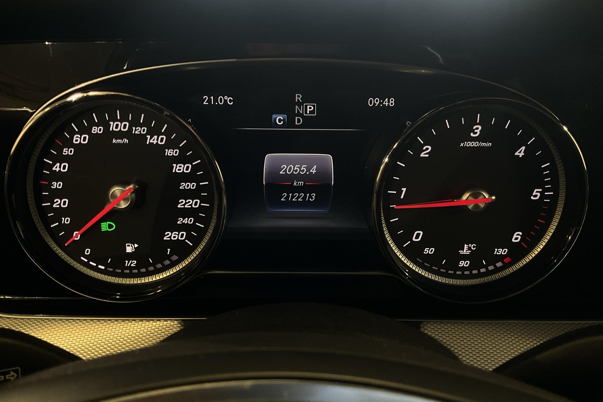 Mercedes E 220 d Kombi S213 (194hk) - 212 210 km - Automaattinen - musta - 2017