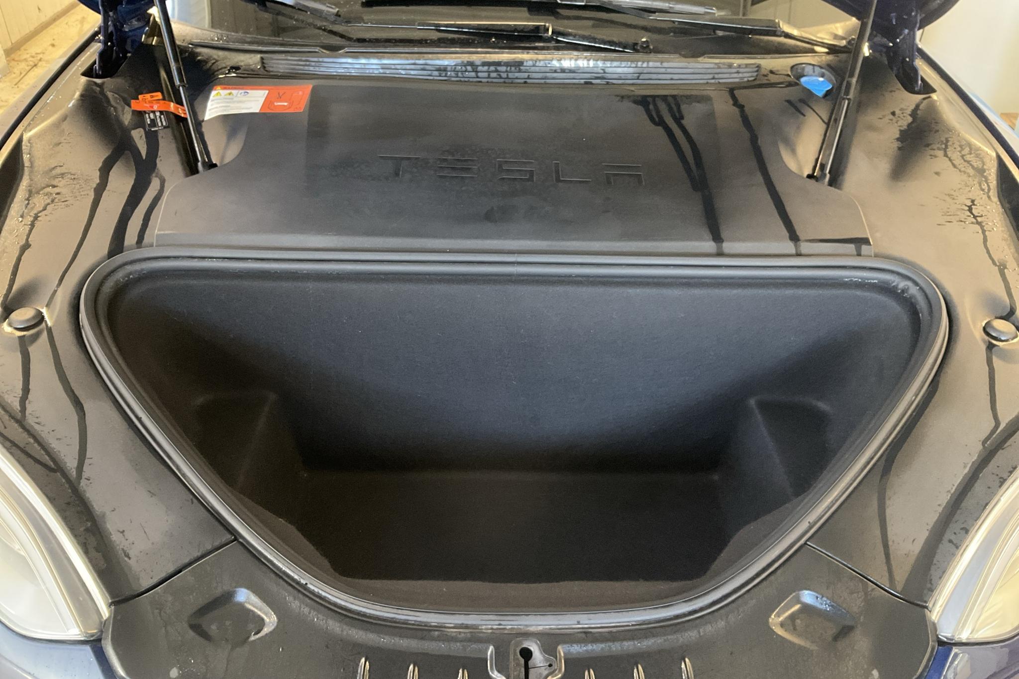 Tesla Model S 90D - 203 290 km - Automatic - gray - 2017