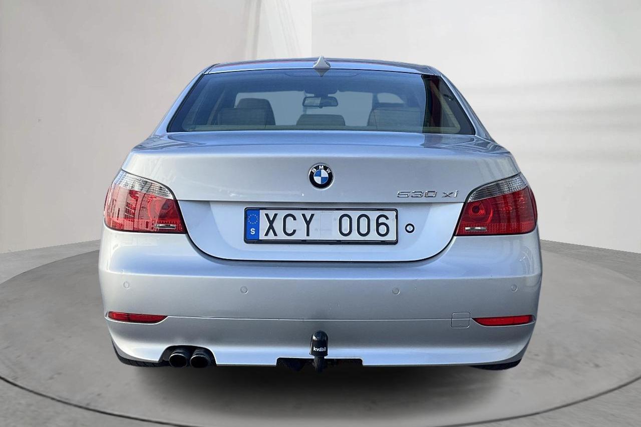 BMW 530xi Sedan, E60 (258hk) - 163 510 km - Automatyczna - Light Grey - 2006