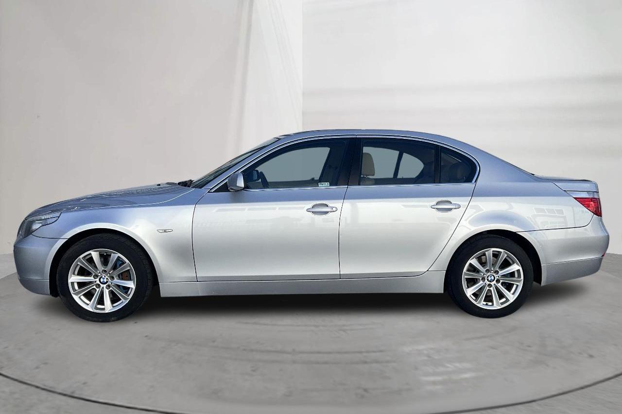 BMW 530xi Sedan, E60 (258hk) - 163 510 km - Automaattinen - Light Grey - 2006
