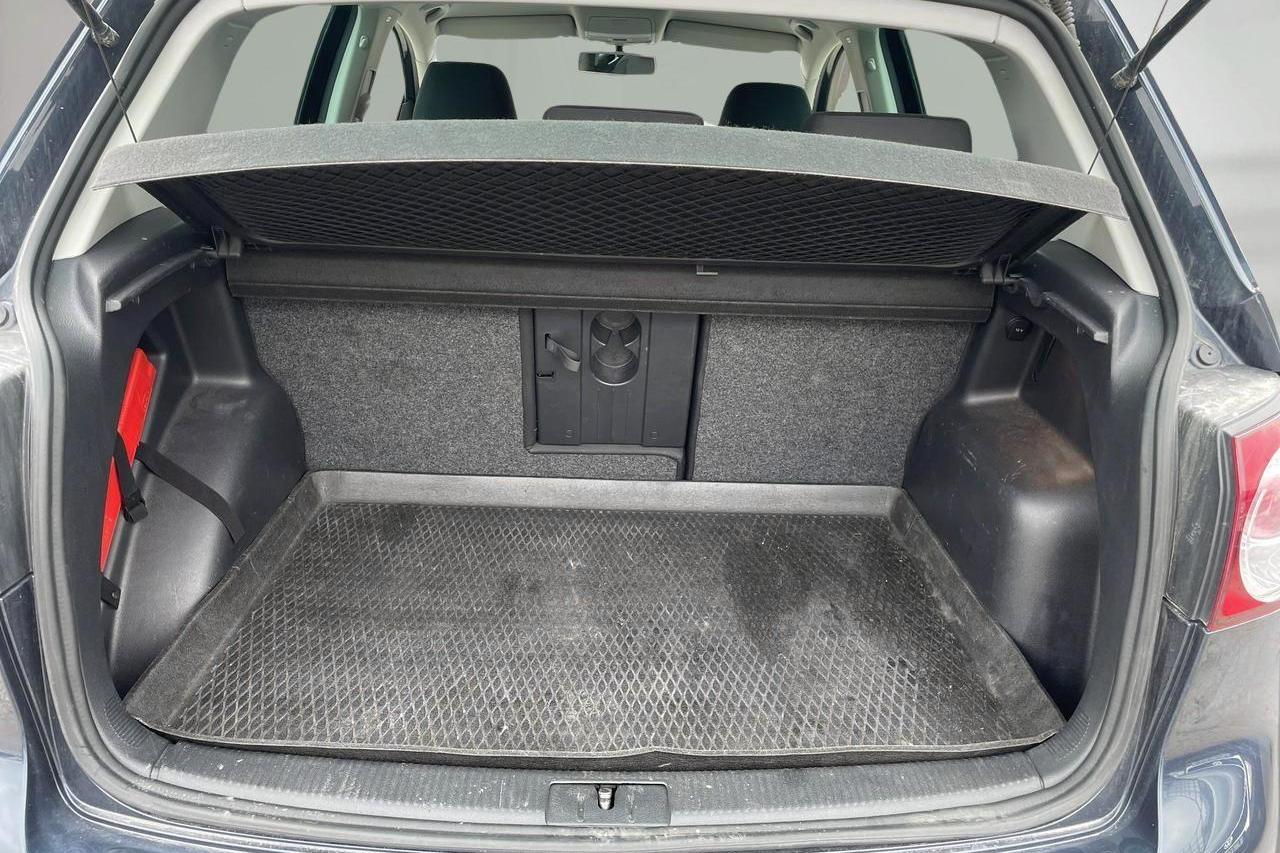 VW Golf VI 2.0 TDI Plus (140hk) - 19 790 mil - Automat - Dark Grey - 2013