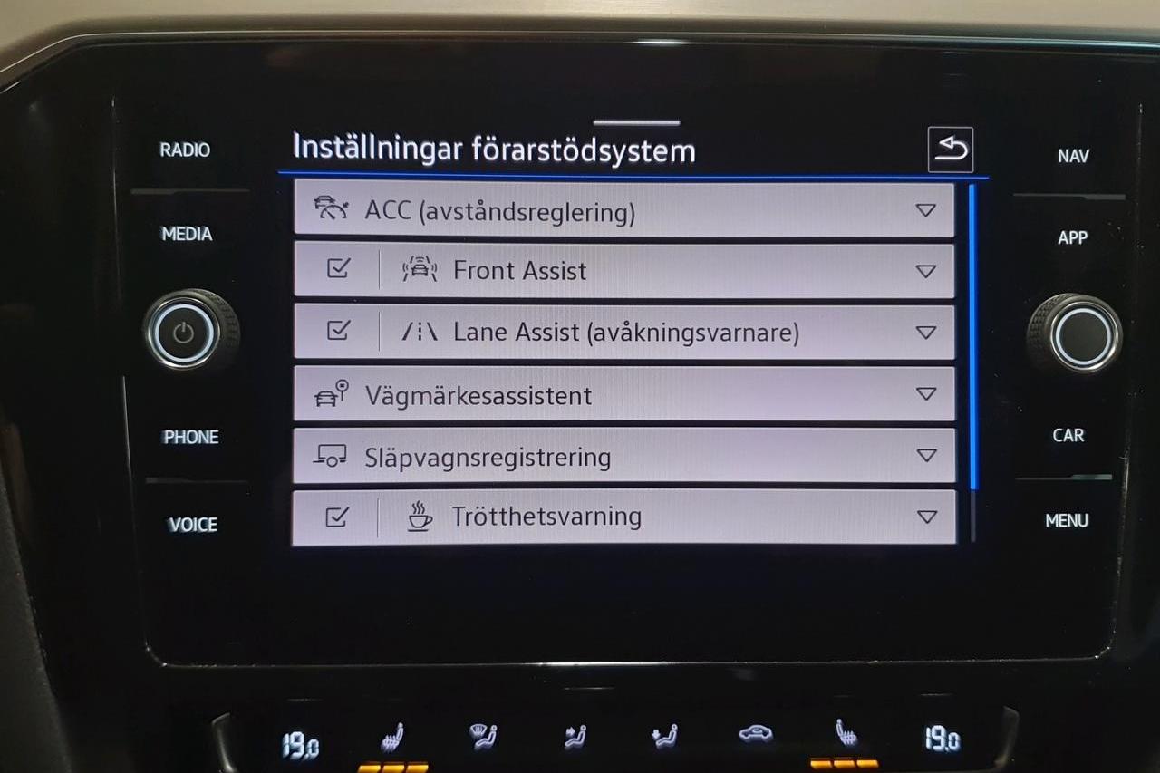 VW Passat 2.0 TDI Sportscombi 4MOTION (190hk) - 72 740 km - Automatic - black - 2020
