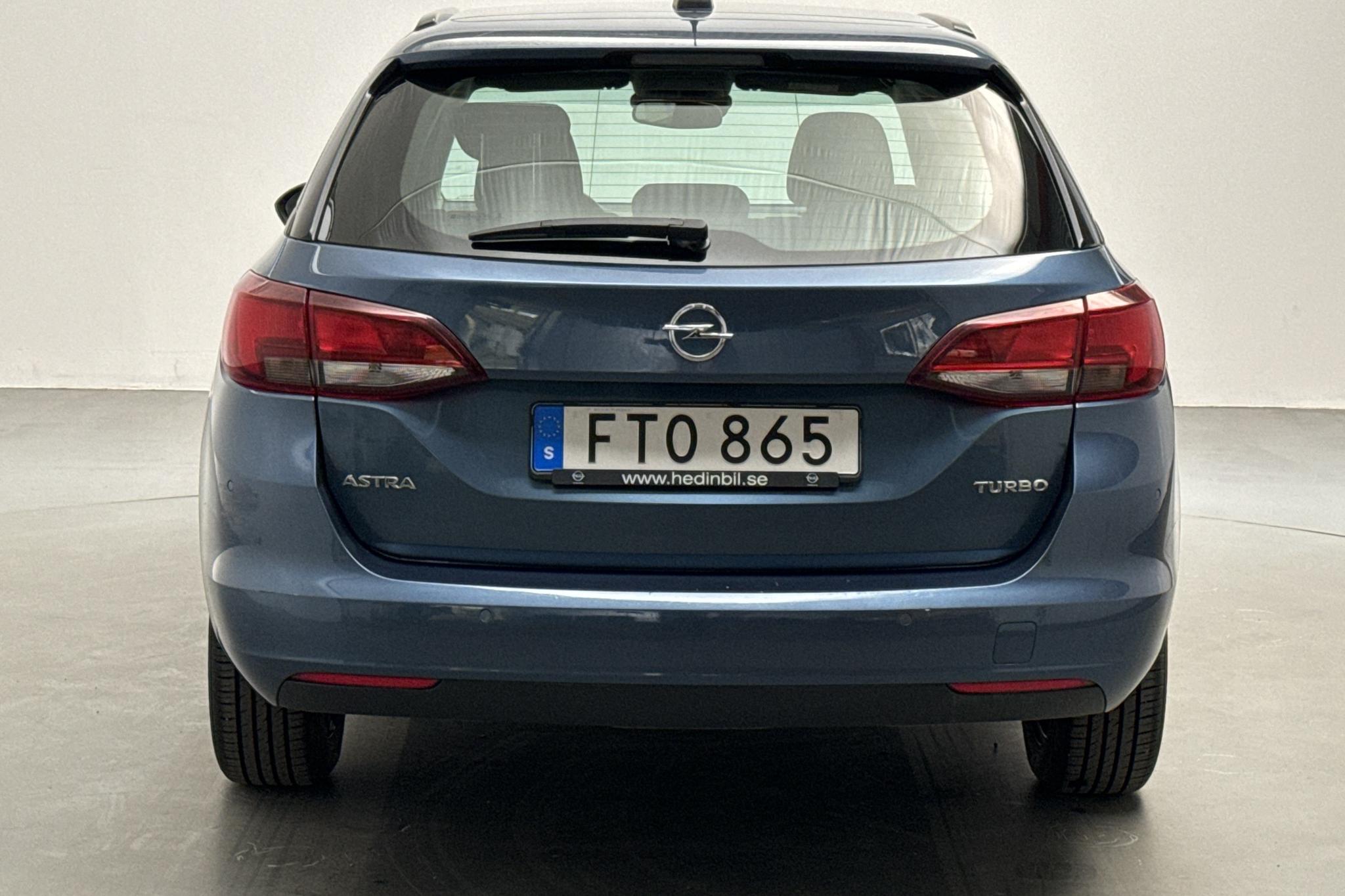 Opel Astra 1.4 Turbo ECOTEC Sports Tourer (125hk) - 156 390 km - Manualna - niebieski - 2017