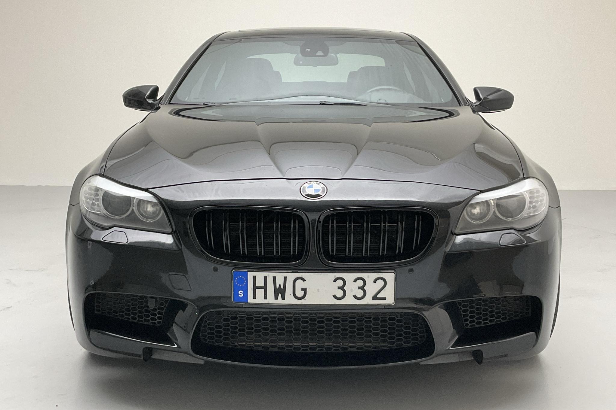 BMW M5 Sedan, F10 (560hk) - 187 520 km - Automatic - black - 2012