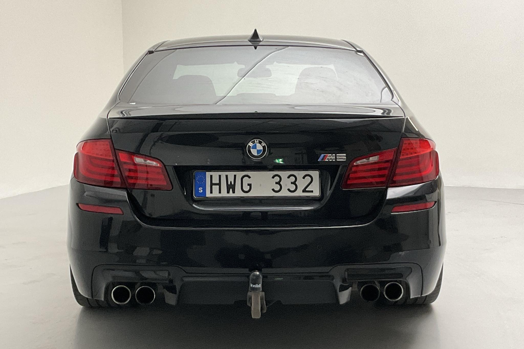 BMW M5 Sedan, F10 (560hk) - 18 752 mil - Automat - svart - 2012