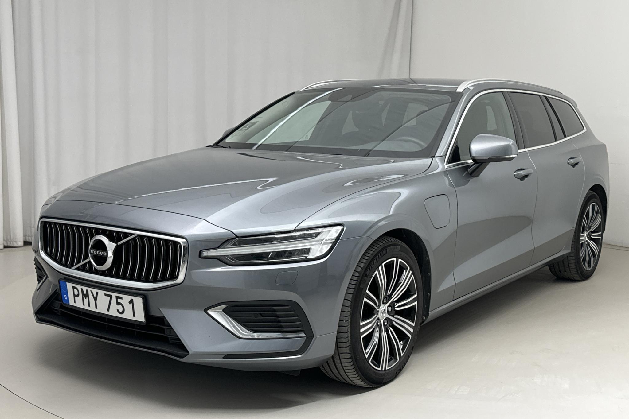 Volvo V60 T6 AWD Recharge (340hk) - 102 920 km - Automatic - gray - 2021