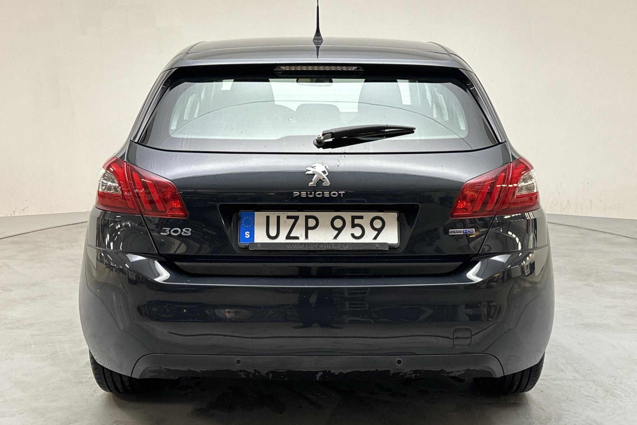 Peugeot 308 BlueHDi 5dr (100hk) - 5 881 mil - Manuell - Dark Grey - 2016
