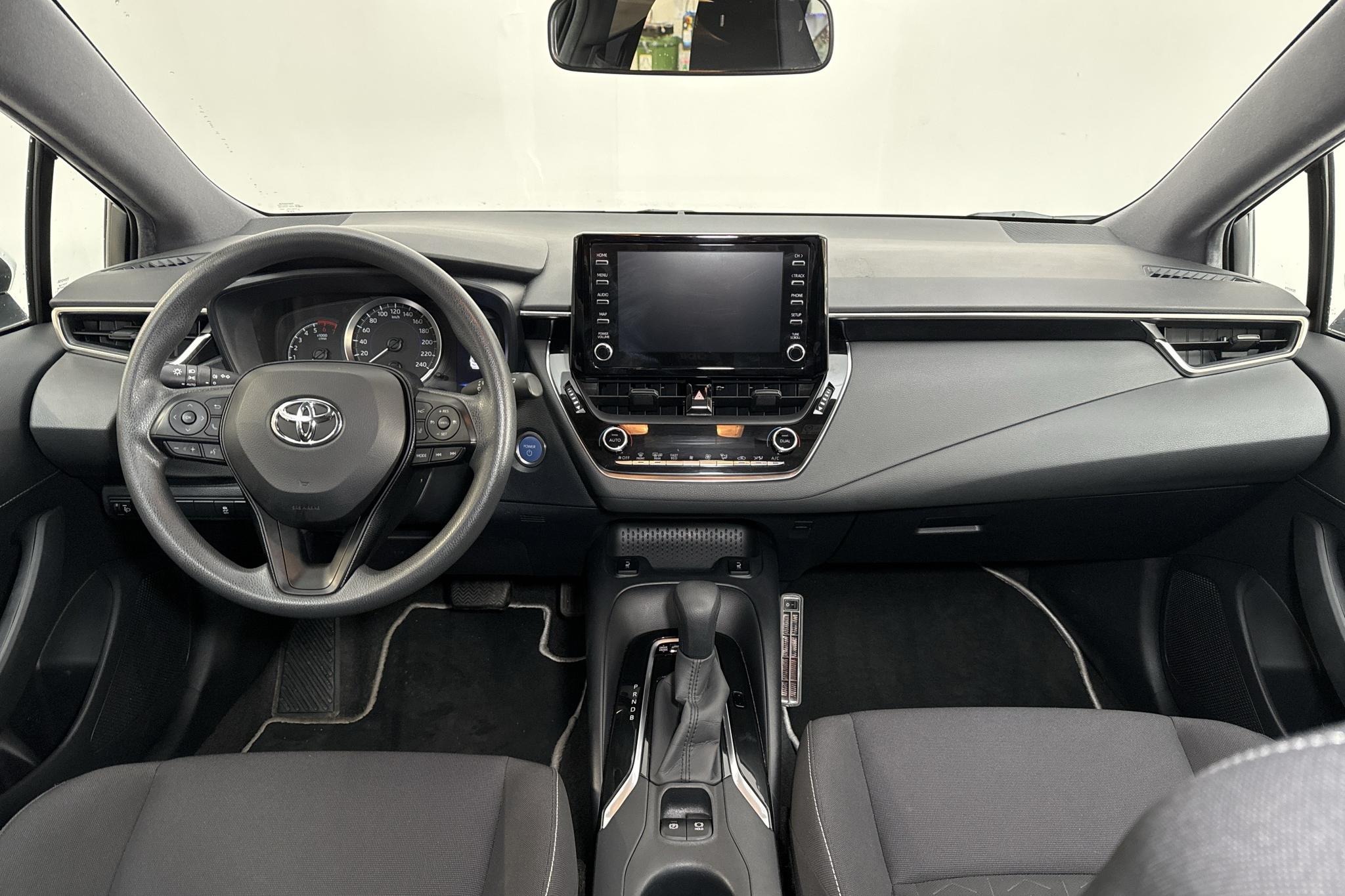 Toyota Corolla 1.8 Hybrid Touring Sports (122hk) - 3 056 mil - Automat - vit - 2020