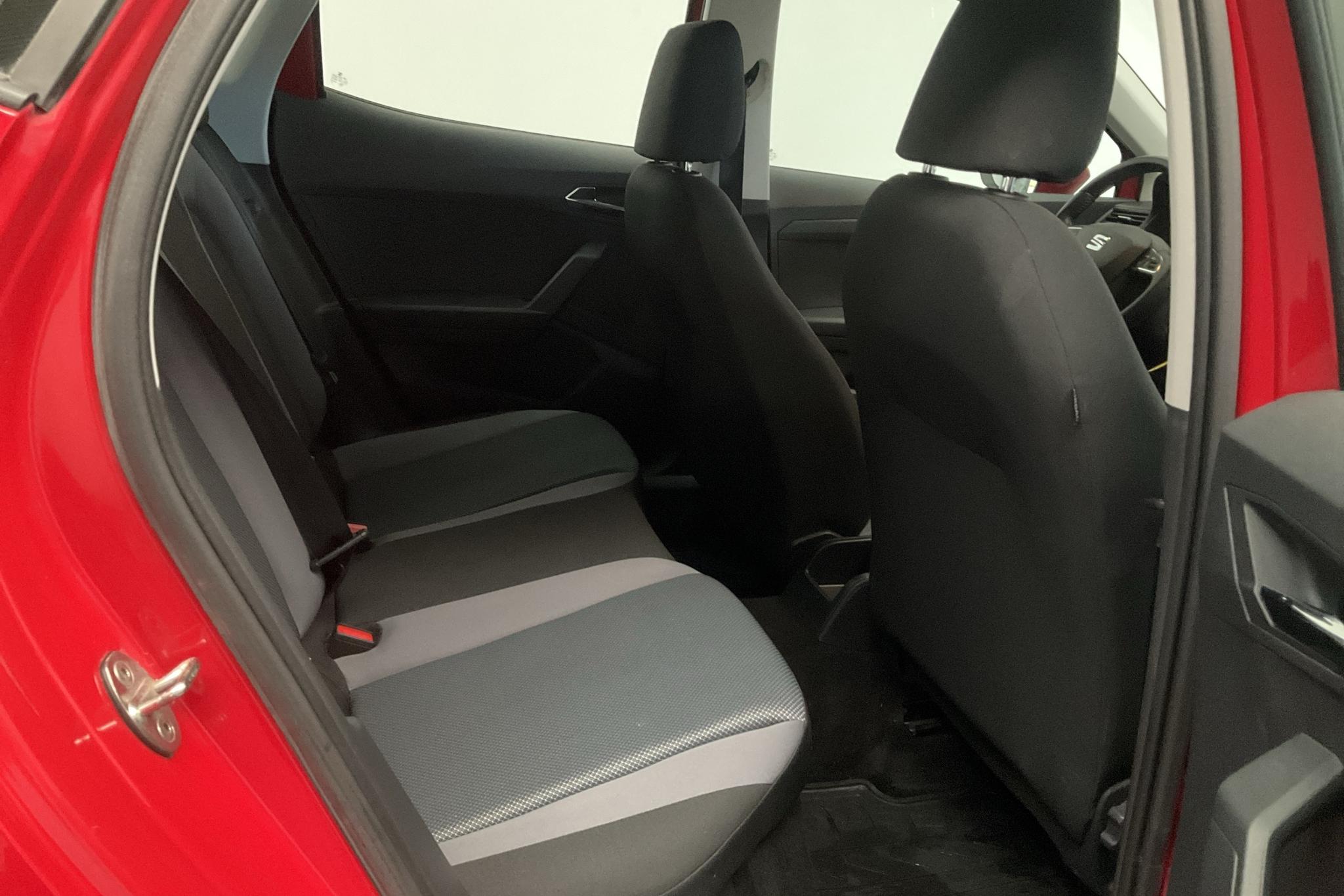 Seat Arona 1.6 TDI 5dr (95hk) - 9 732 mil - Manuell - röd - 2020