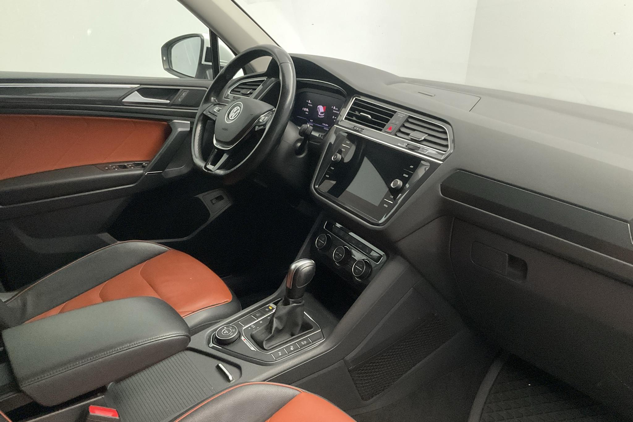 VW Tiguan Allspace 2.0 TDI 4MOTION (190hk) - 272 430 km - Automaatne - valge - 2020