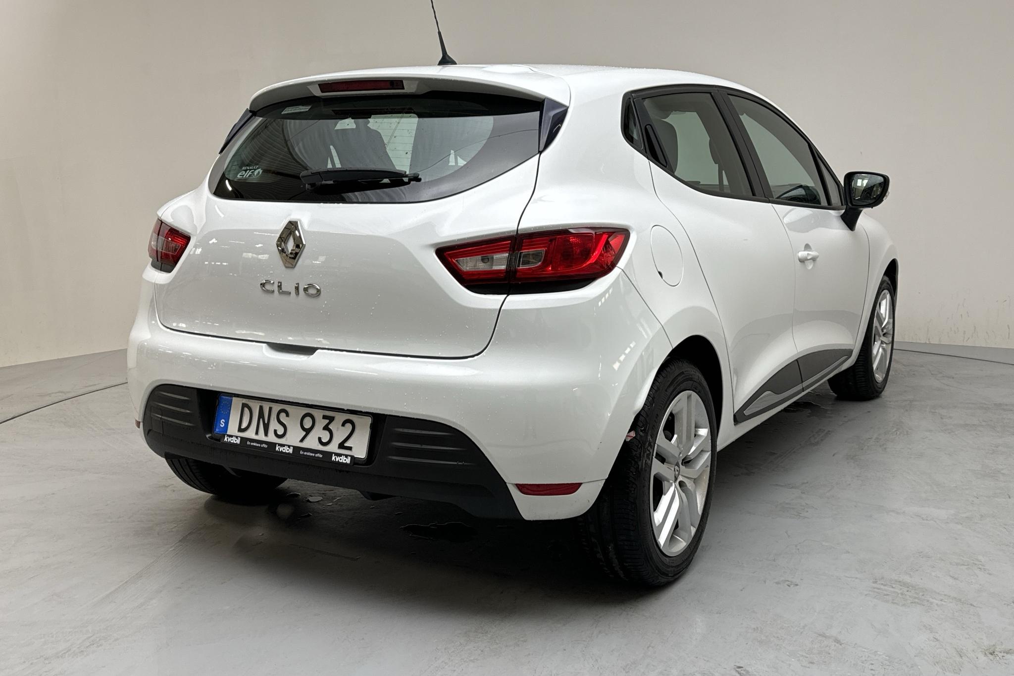Renault Clio IV 0.9 TCe 90 5dr (90hk) - 3 089 mil - Manuell - vit - 2018