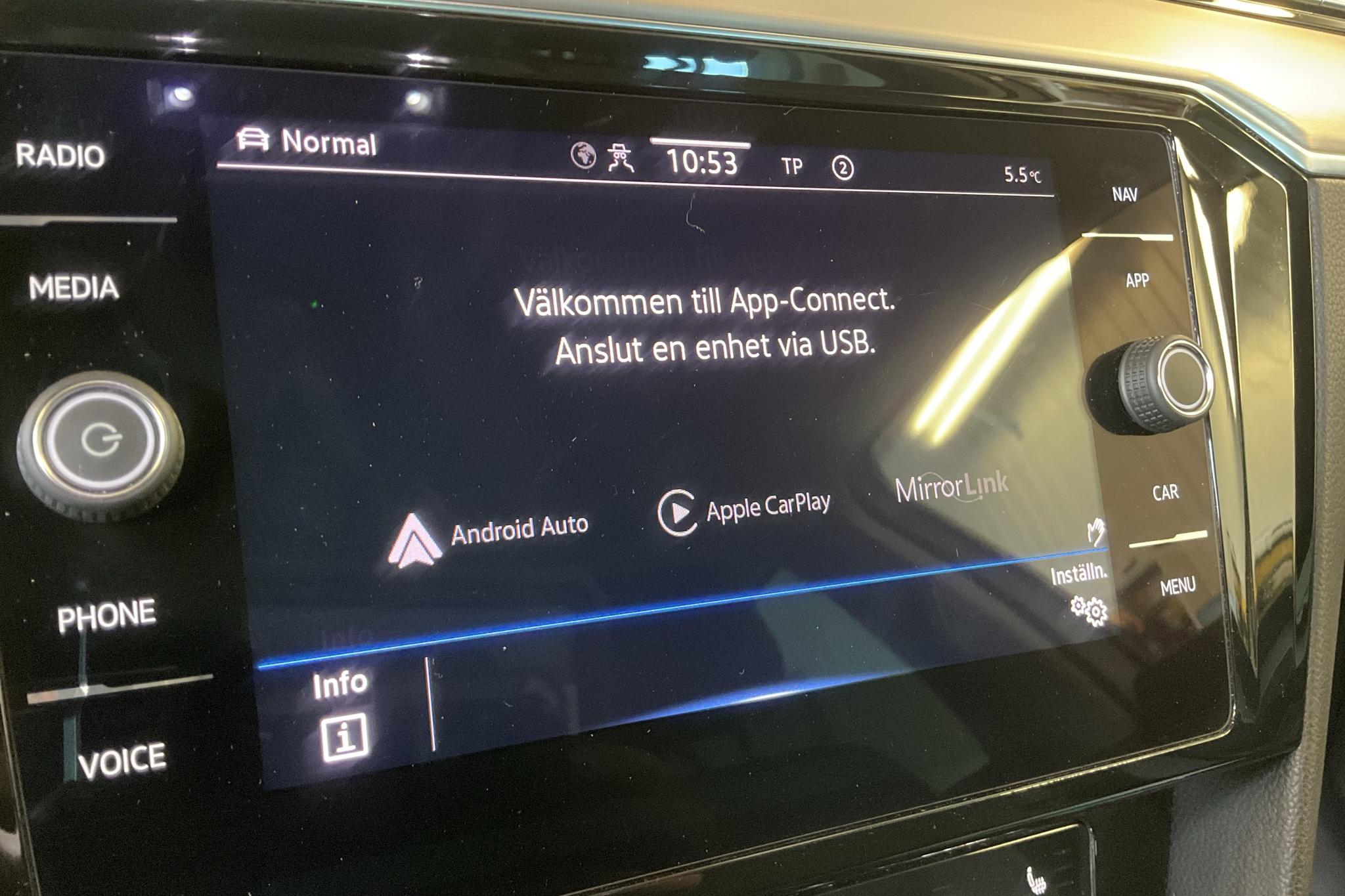 VW Passat Alltrack 2.0 TDI Sportscombi 4Motion (200hk) - 9 627 mil - Automat - vit - 2021