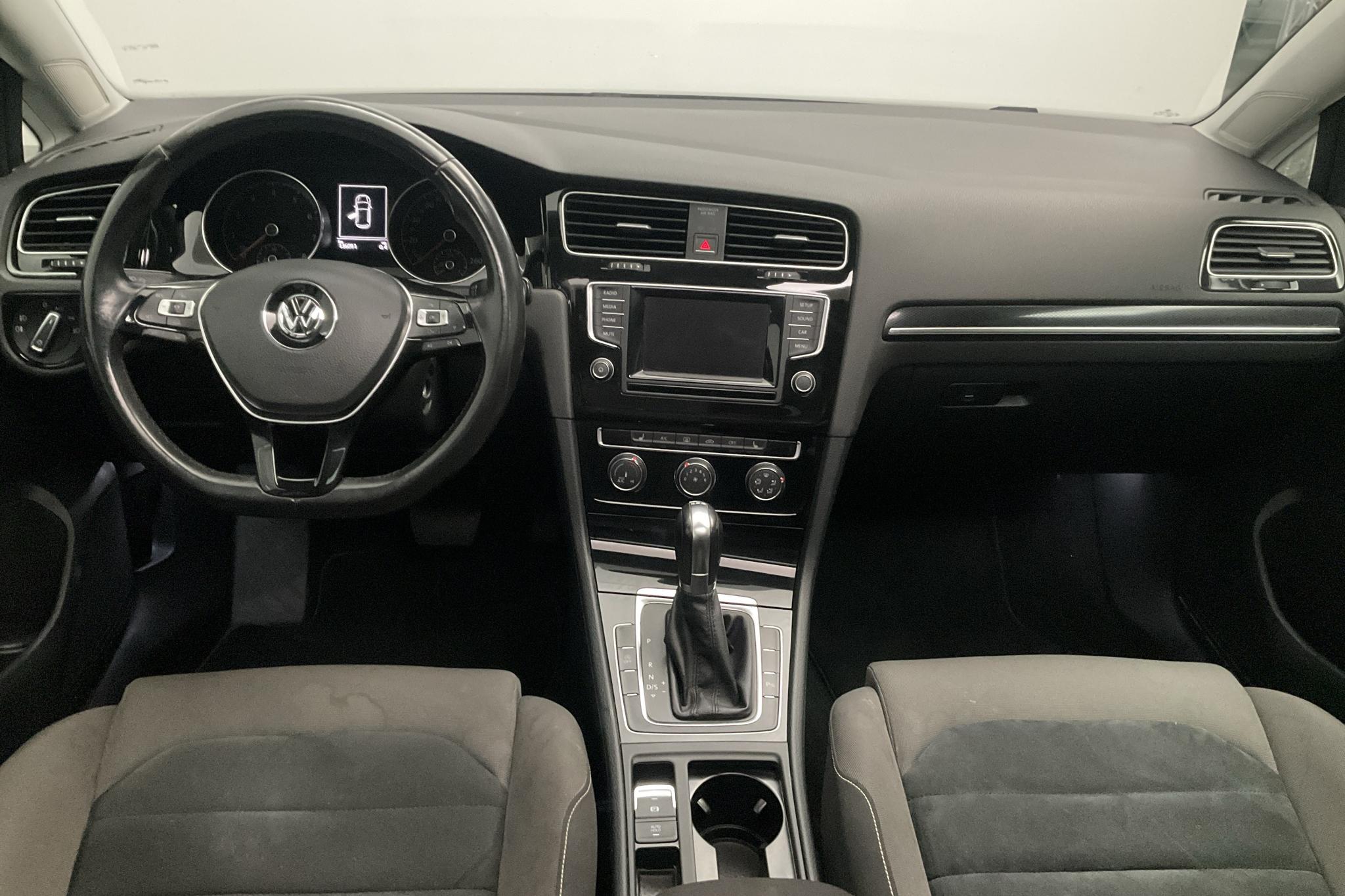 VW Golf VII 1.4 TSI 5dr (140hk) - 13 609 mil - Automat - svart - 2014