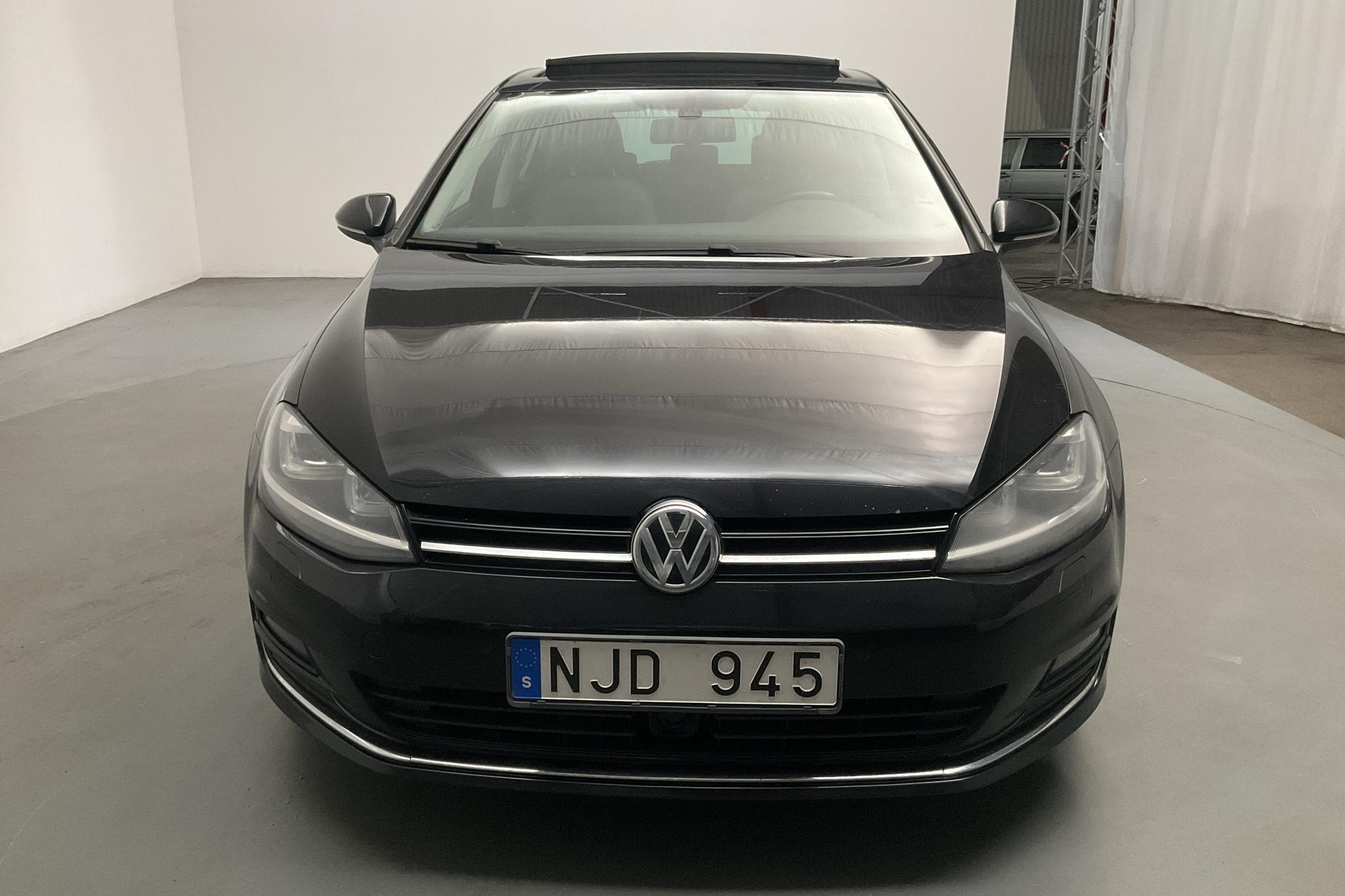 VW Golf VII 1.4 TSI 5dr (140hk) - 136 090 km - Automatic - black - 2014