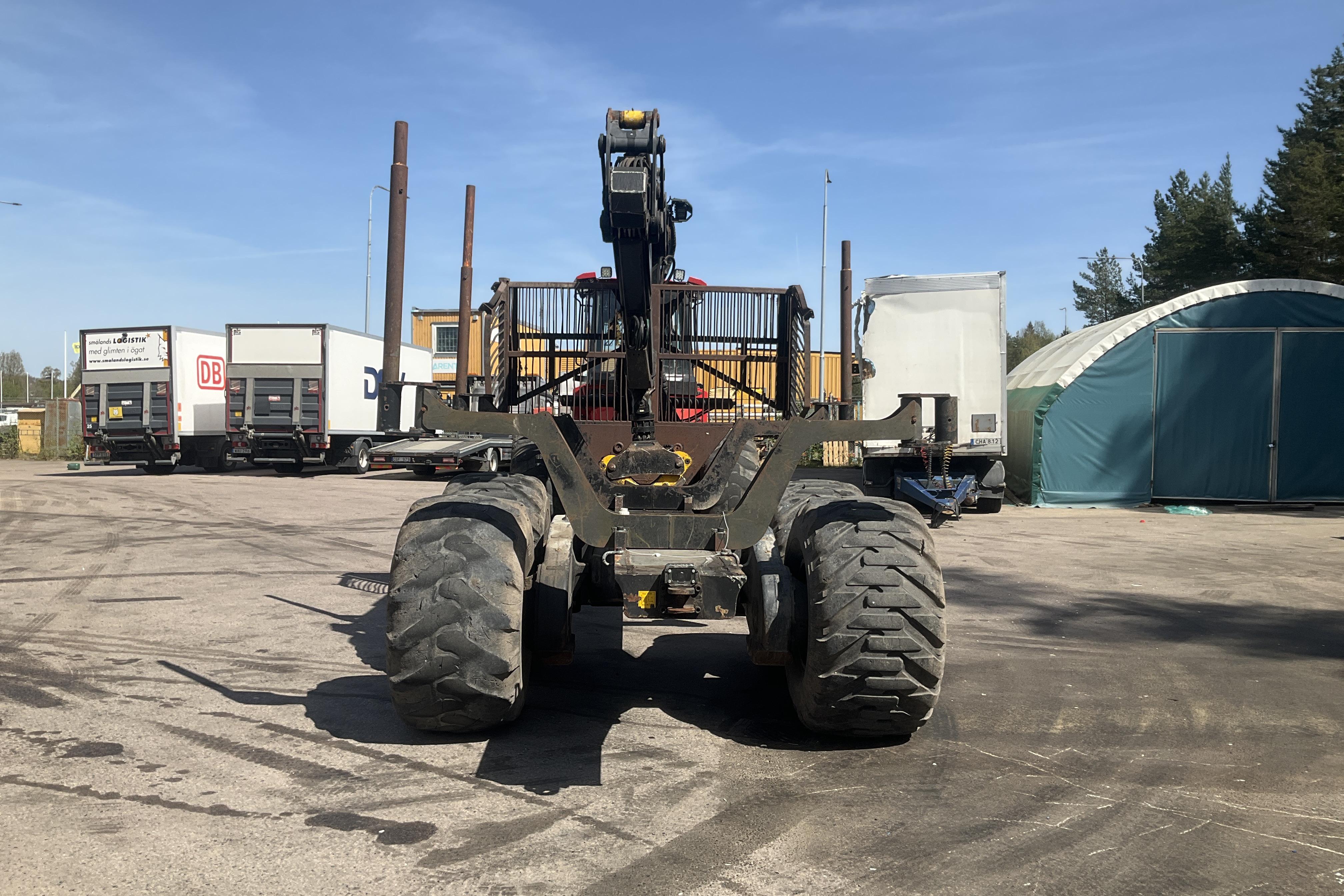 Valmet 890.3 skotare med grip - 0 km - Automatic - red - 2010