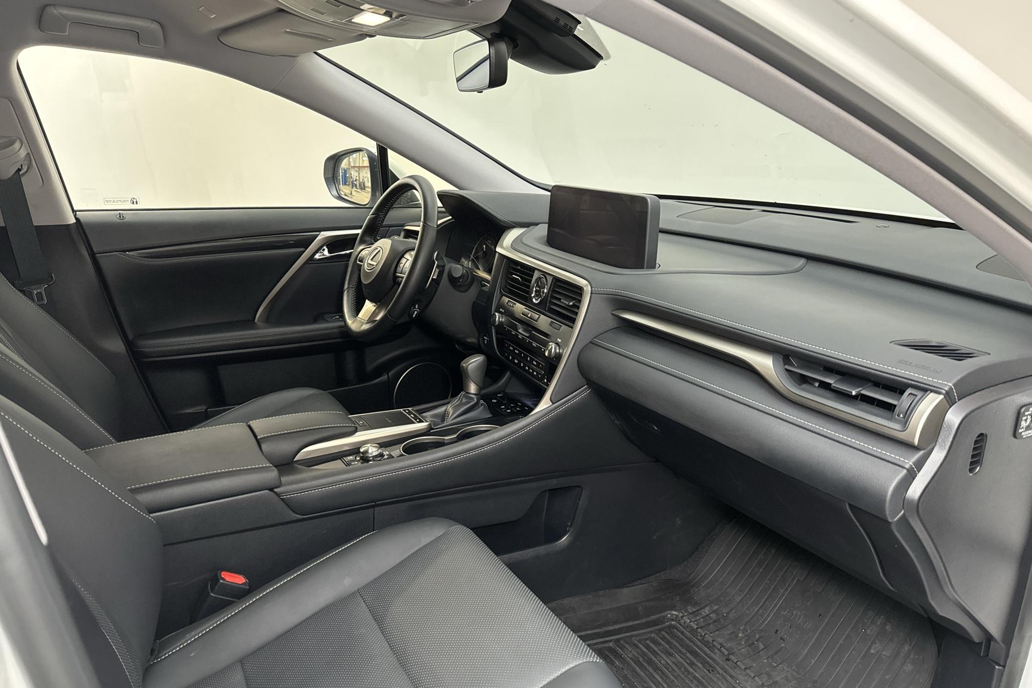 Lexus RX 450h AWD (313hk) - 11 300 km - Automaatne - valge - 2021
