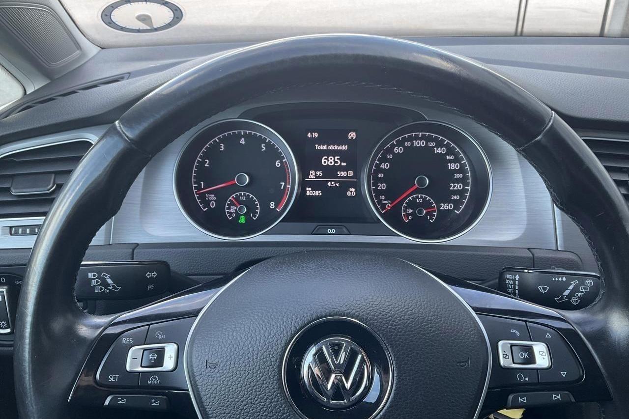 VW Golf VII 1.4 TGI BlueMotion Sportscombi (110hk) - 80 280 km - Manuaalinen - hopea - 2016