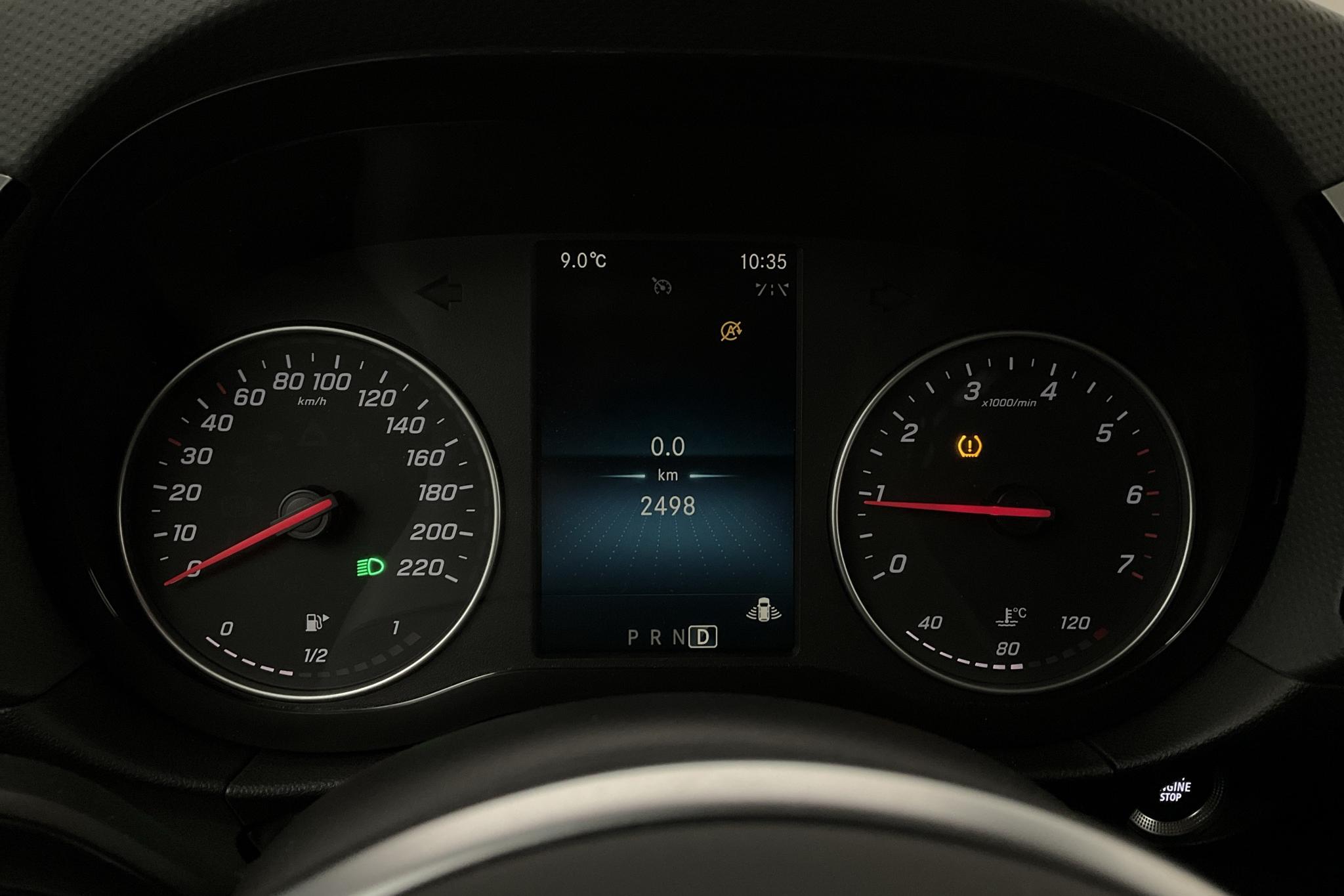 Mercedes T 180d 1.3 DCT (131hk) - 2 500 km - Automaatne - hõbe - 2023