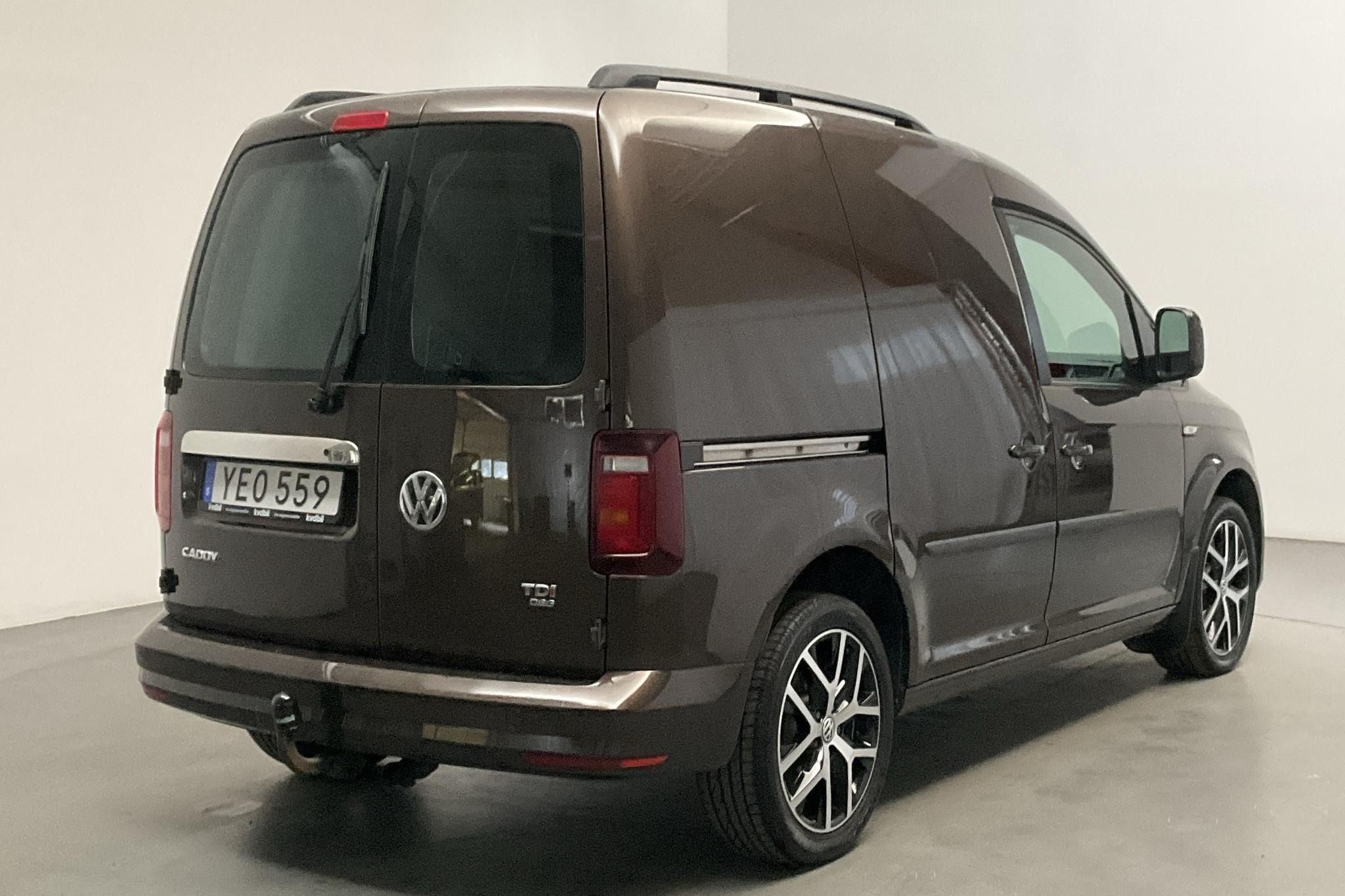 VW Caddy 2.0 TDI Skåp (140hk) - 17 502 mil - Automat - Dark Brown - 2016