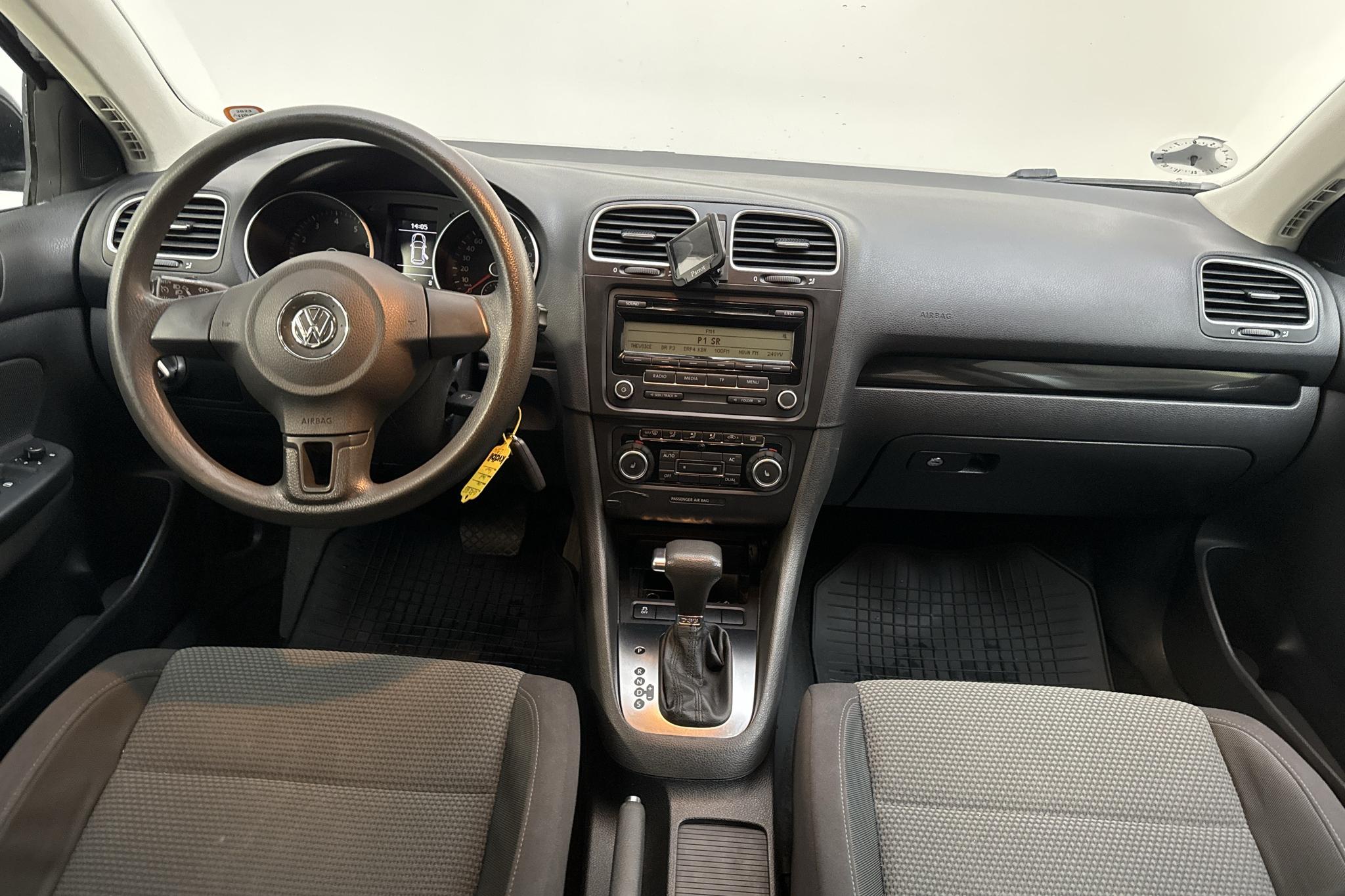 VW Golf VI 1.4 TSI Variant (122hk) - 216 500 km - Automatic - black - 2011