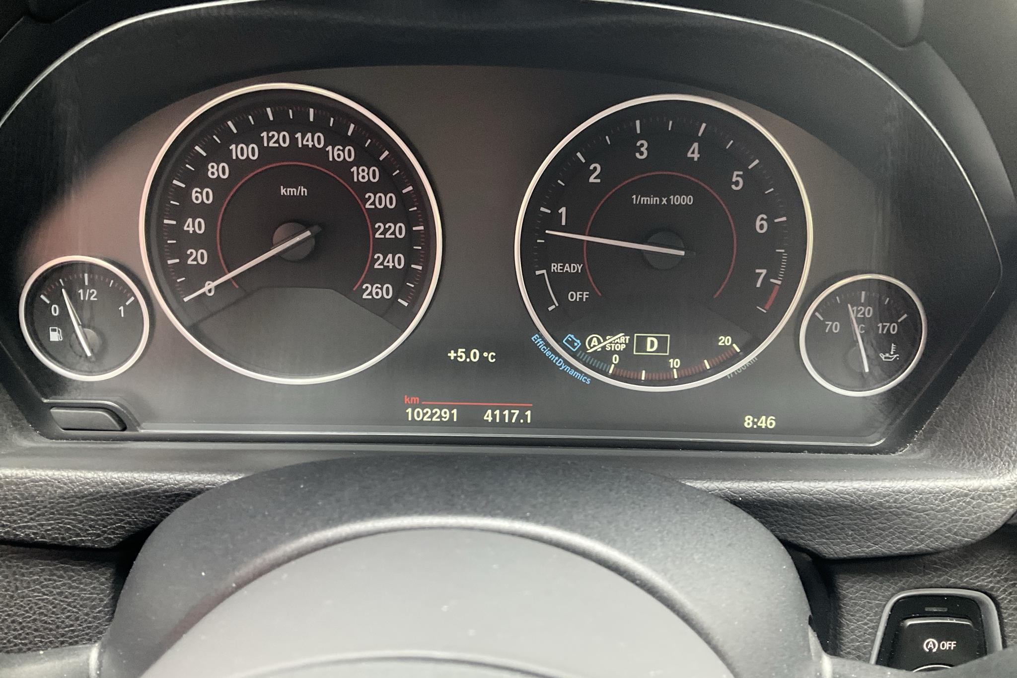 BMW 330i xDrive Touring, F31 (252hk) - 102 290 km - Automatyczna - szary - 2019