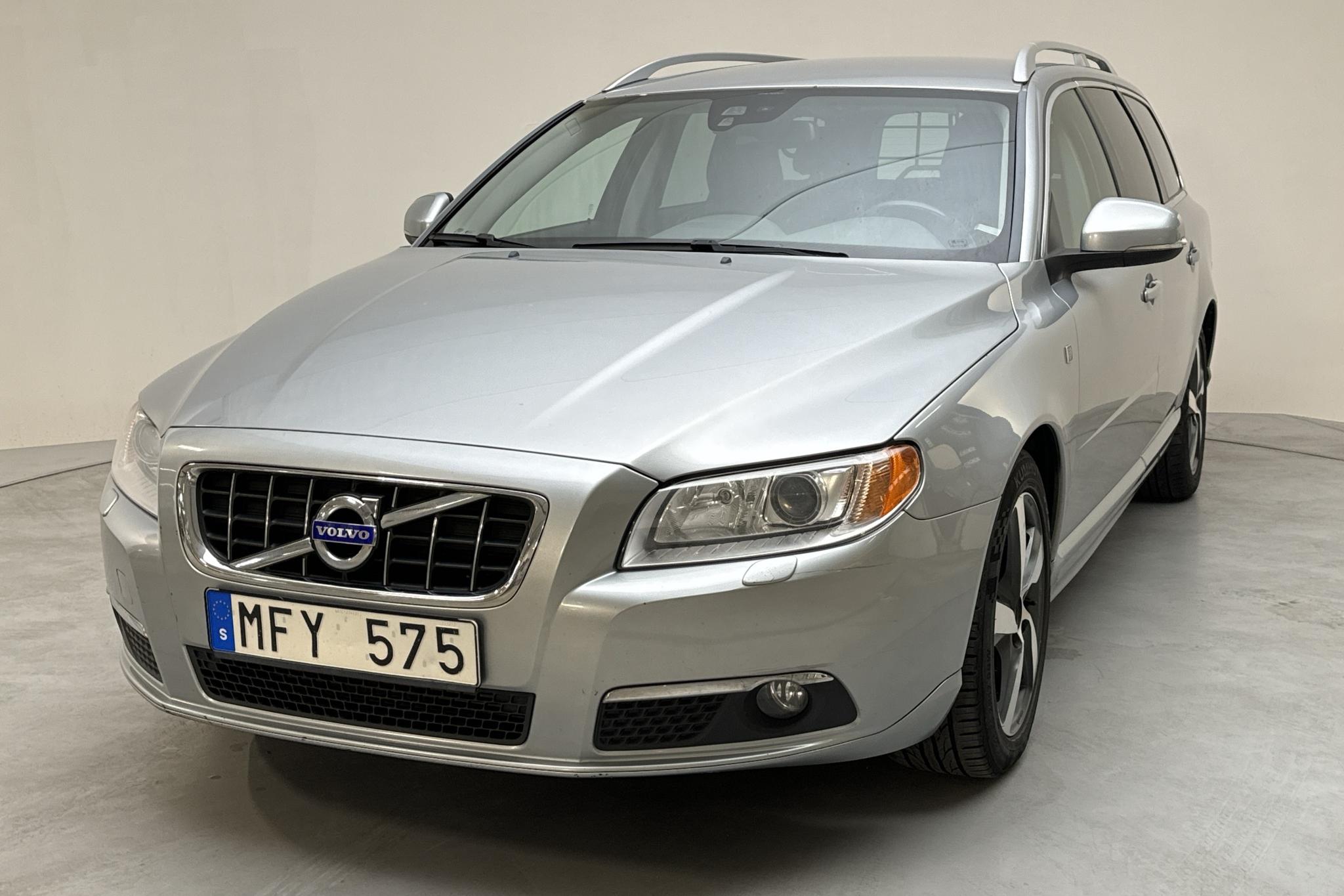 Volvo V70 II 1.6D DRIVe (115hk) - 162 820 km - Manualna - srebro - 2012