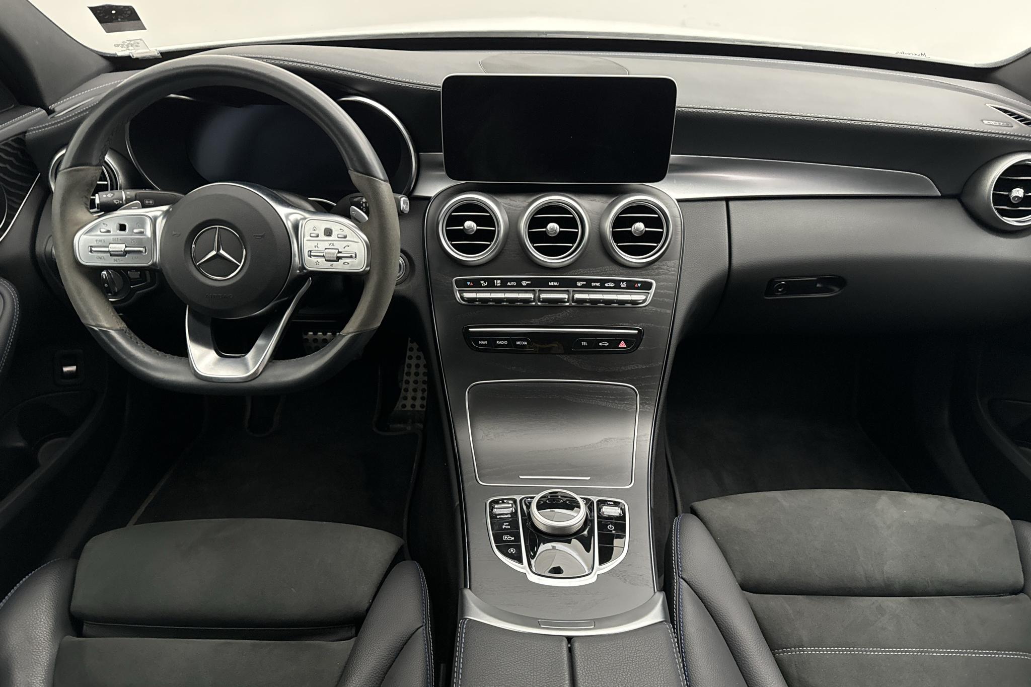 Mercedes C 300 Sedan (258hk) - 48 550 km - Automaatne - valge - 2021